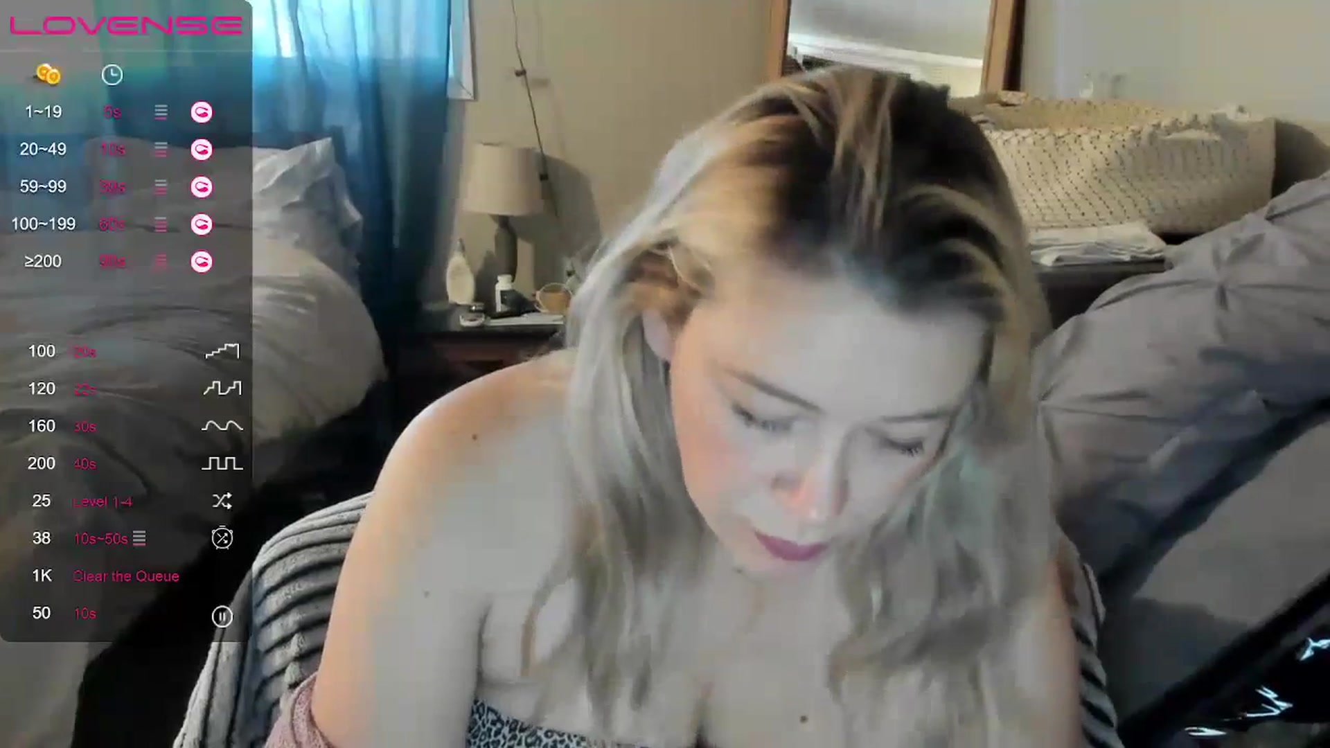 Gallery image thumbnail from ShylaMarie1's myfreecams stream on, 06/02/2023, 16:33 image 5 of 20