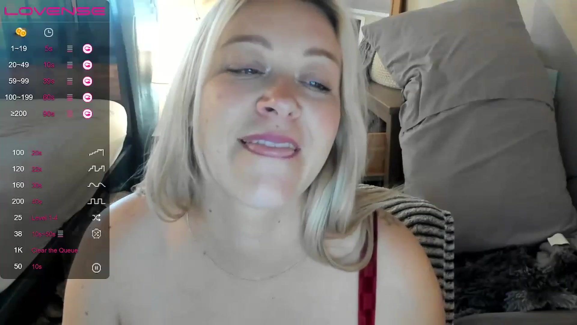 Gallery image thumbnail from ShylaMarie1's myfreecams stream on, 06/10/2023, 20:15 image 9 of 20