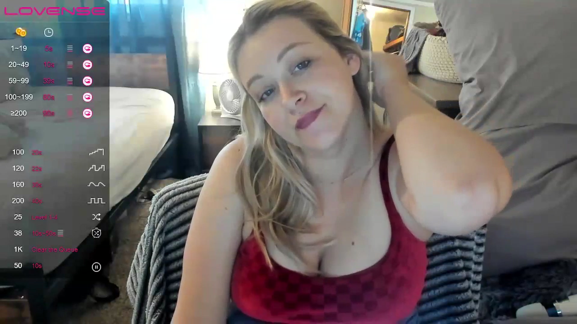Gallery image thumbnail from ShylaMarie1's myfreecams stream on, 06/10/2023, 20:56 image 6 of 20