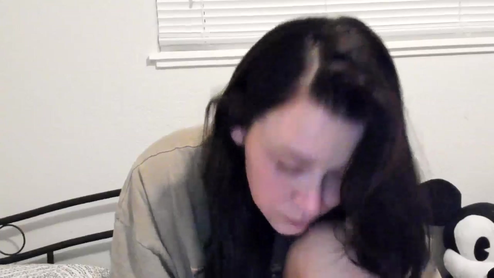 Gallery image thumbnail from ShylaMarie1's myfreecams stream on, 05/15/2024, 11:43 image 15 of 20