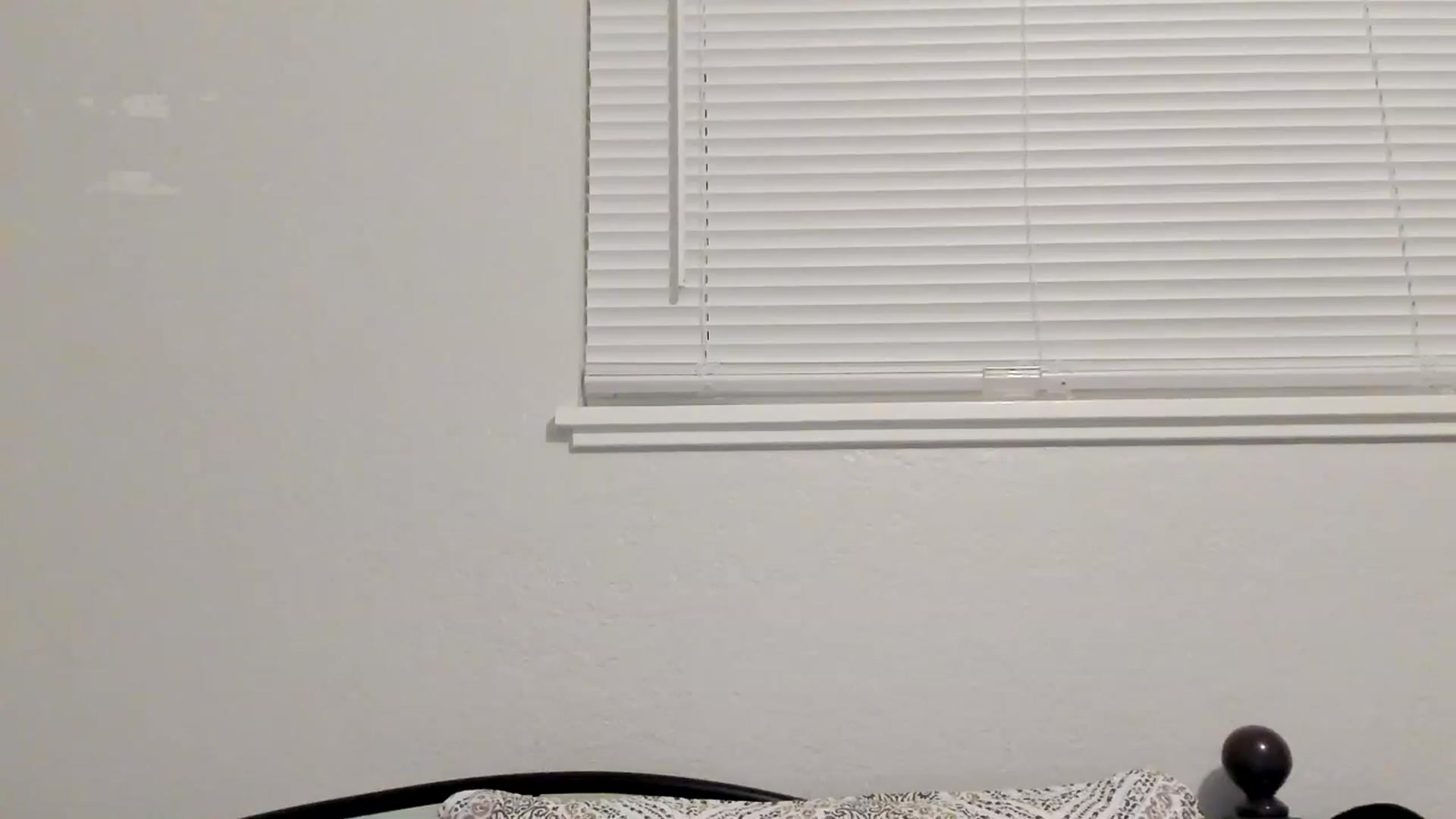 Gallery image thumbnail from ShylaMarie1's myfreecams stream on, 05/16/2024, 11:36 image 10 of 20