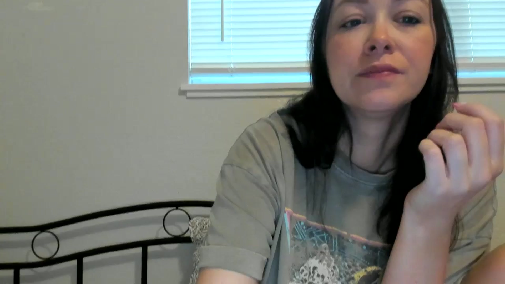 Gallery image thumbnail from ShylaMarie1's myfreecams stream on, 05/29/2024, 13:26 image 1 of 20