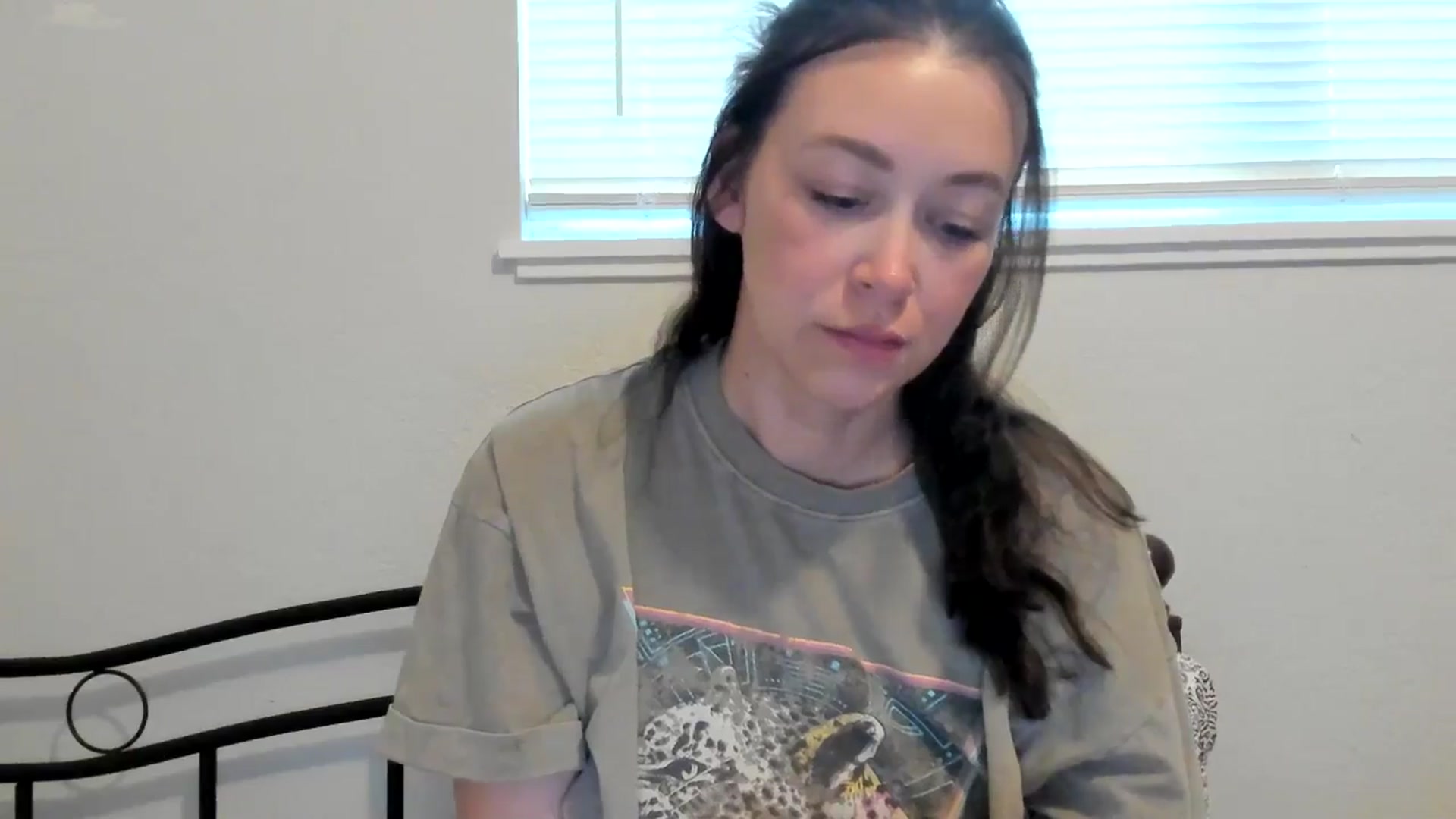 Gallery image thumbnail from ShylaMarie1's myfreecams stream on, 05/29/2024, 13:26 image 10 of 20