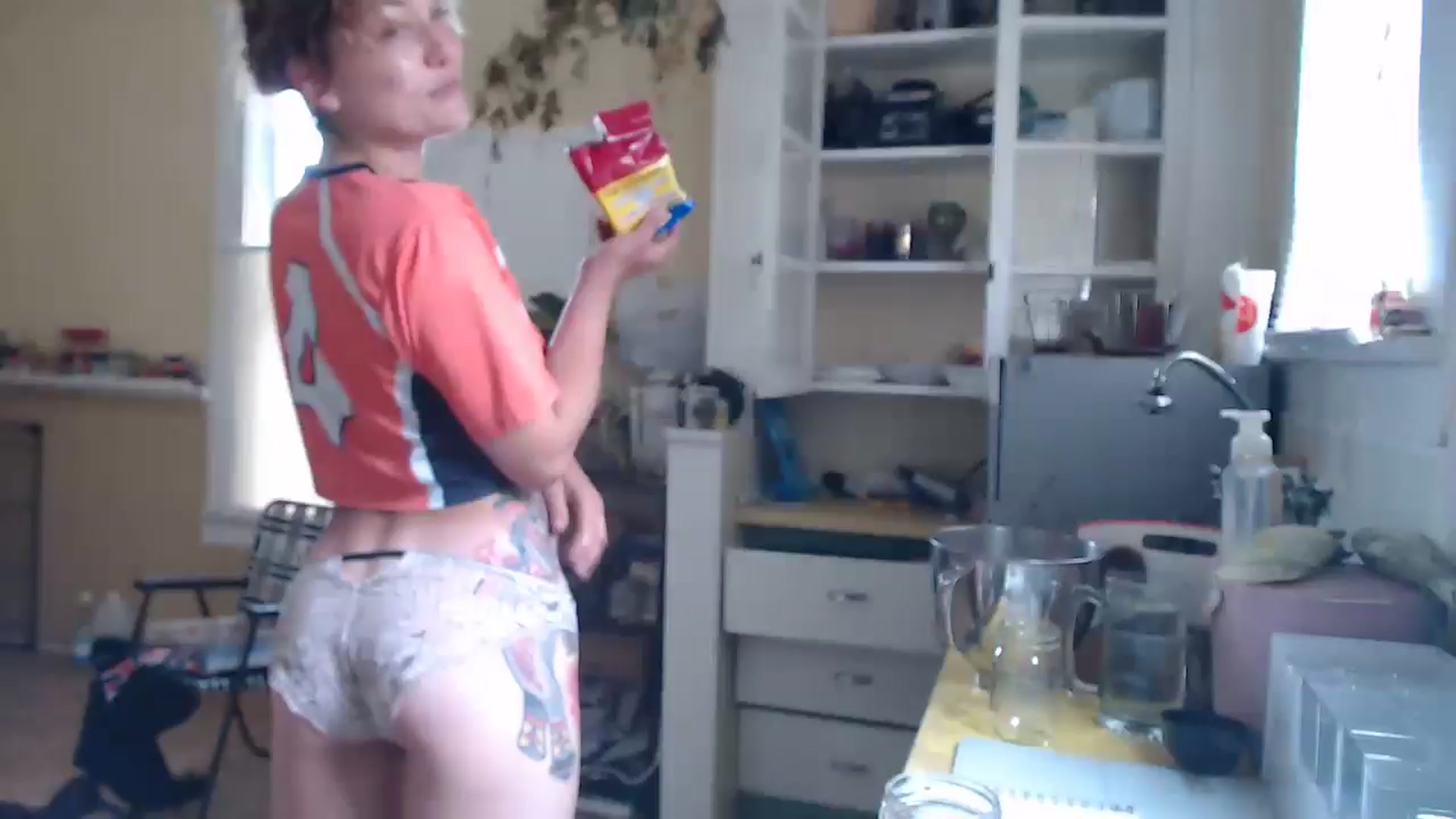 Gallery image thumbnail from Shyla_syn1's myfreecams stream on, 06/10/2024, 20:37 image 1 of 20