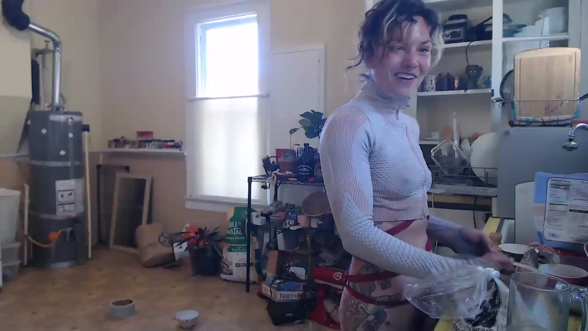 Gallery image thumbnail from Shyla_syn1's myfreecams stream on, 06/17/2024, 21:30 image 4 of 20