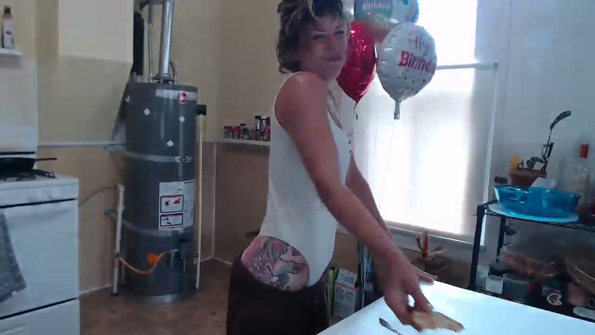 Gallery image thumbnail from Shyla_syn1's myfreecams stream on, 07/09/2024, 19:08 image 3 of 20
