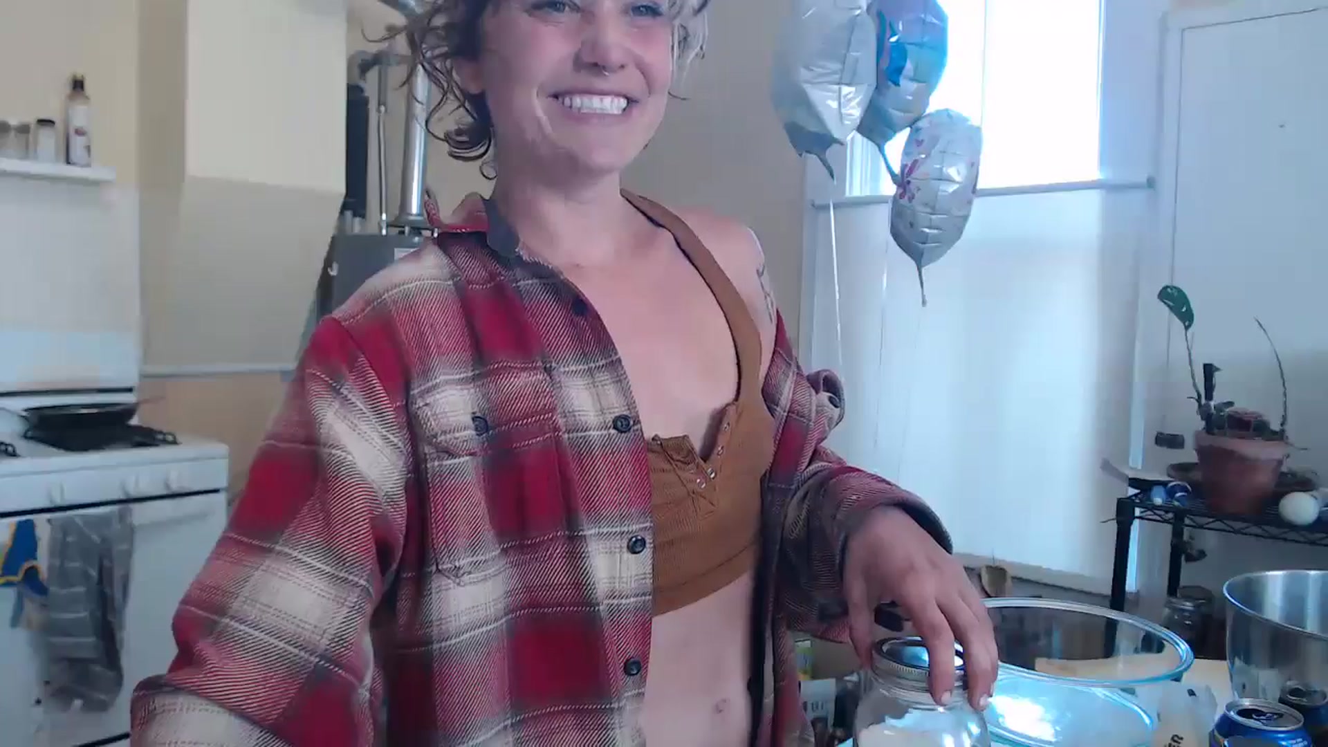 Gallery image thumbnail from Shyla_syn1's myfreecams stream on, 07/15/2024, 19:07 image 14 of 20