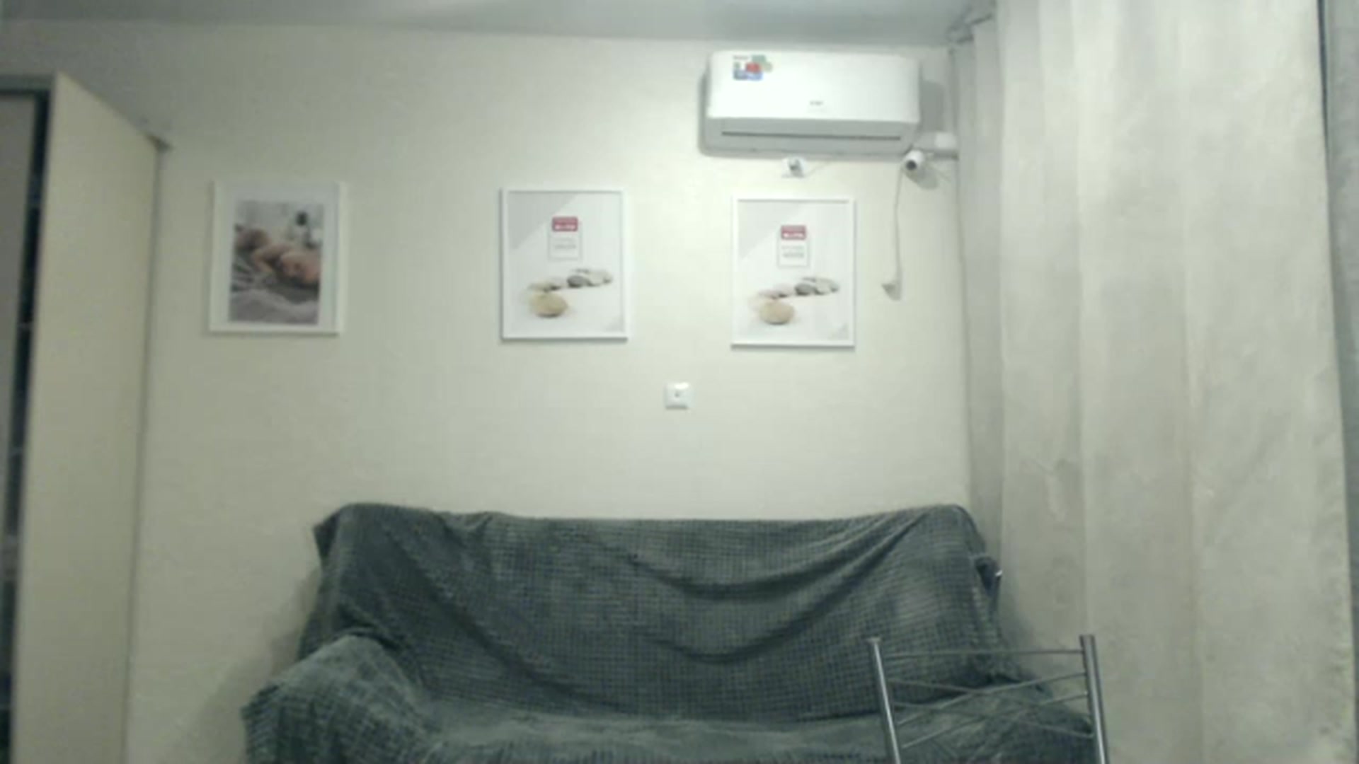 Gallery image thumbnail from Shytza_'s myfreecams stream on, 12/03/2022, 21:00 image 10 of 20