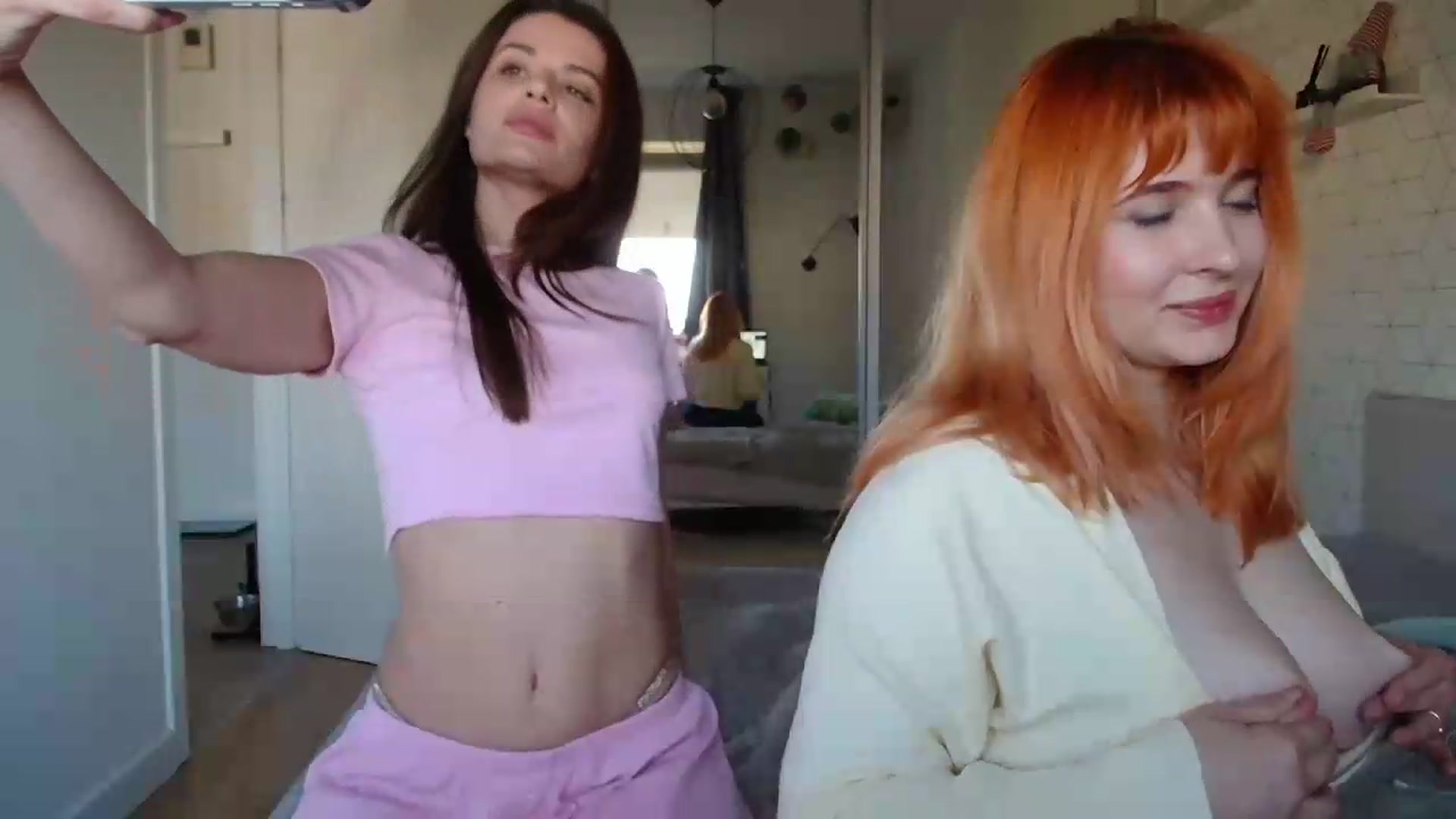Gallery image thumbnail from SiaSucker's myfreecams stream on, 06/16/2026, 17:30 image 2 of 20