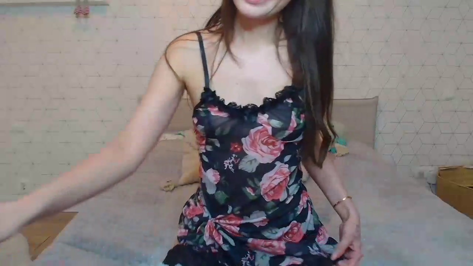 Gallery image thumbnail from SiaSucker's myfreecams stream on, 06/20/2026, 01:15 image 19 of 20