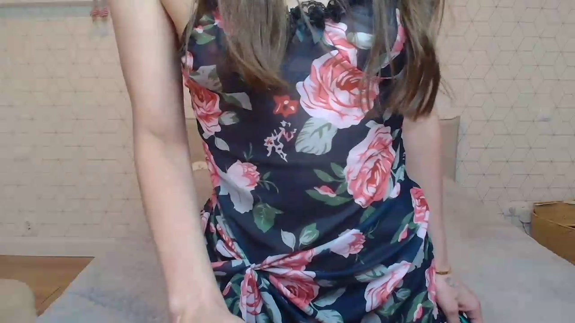 Gallery image thumbnail from SiaSucker's myfreecams stream on, 06/20/2026, 01:15 image 12 of 20