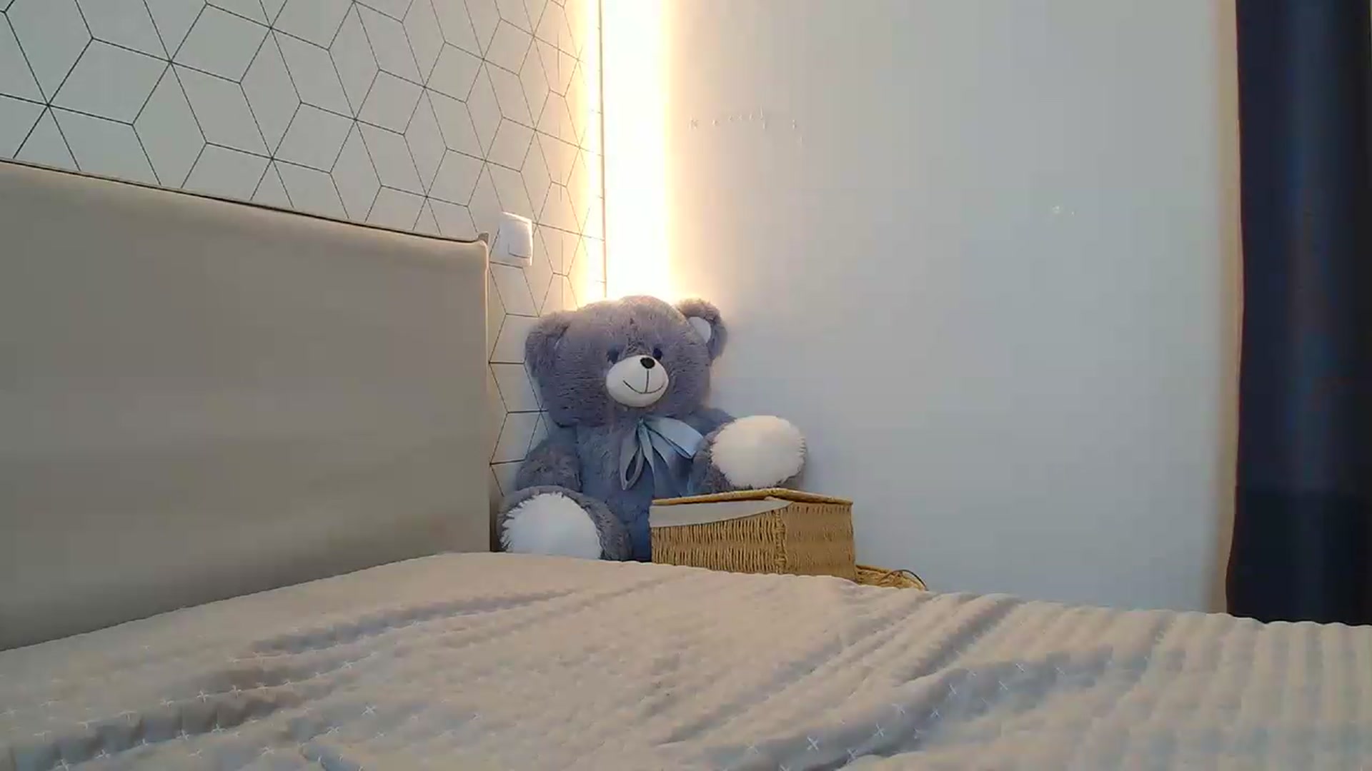 Gallery image thumbnail from SiaSucker's myfreecams stream on, 07/06/2026, 24:39 image 9 of 20