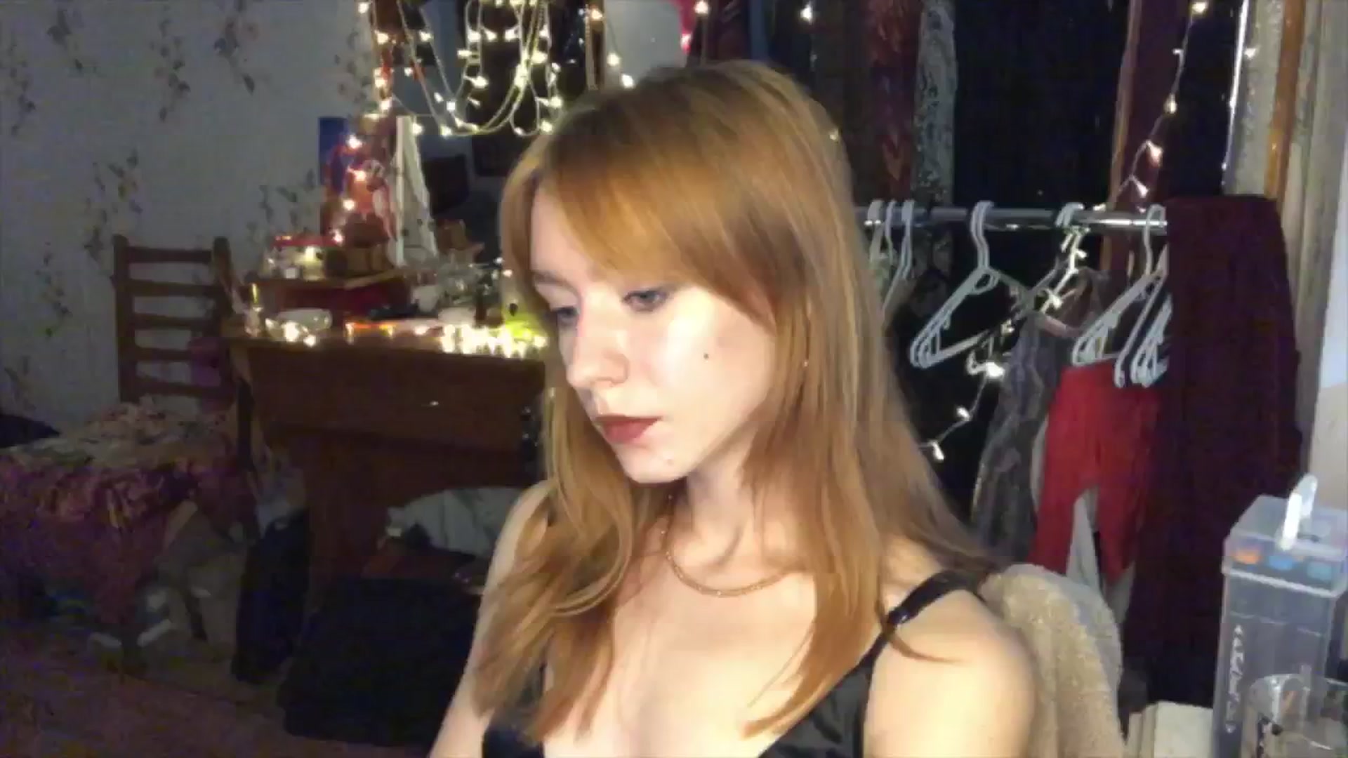 Gallery image thumbnail from Sia_A's myfreecams stream on, 08/12/2024, 11:47 image 14 of 20