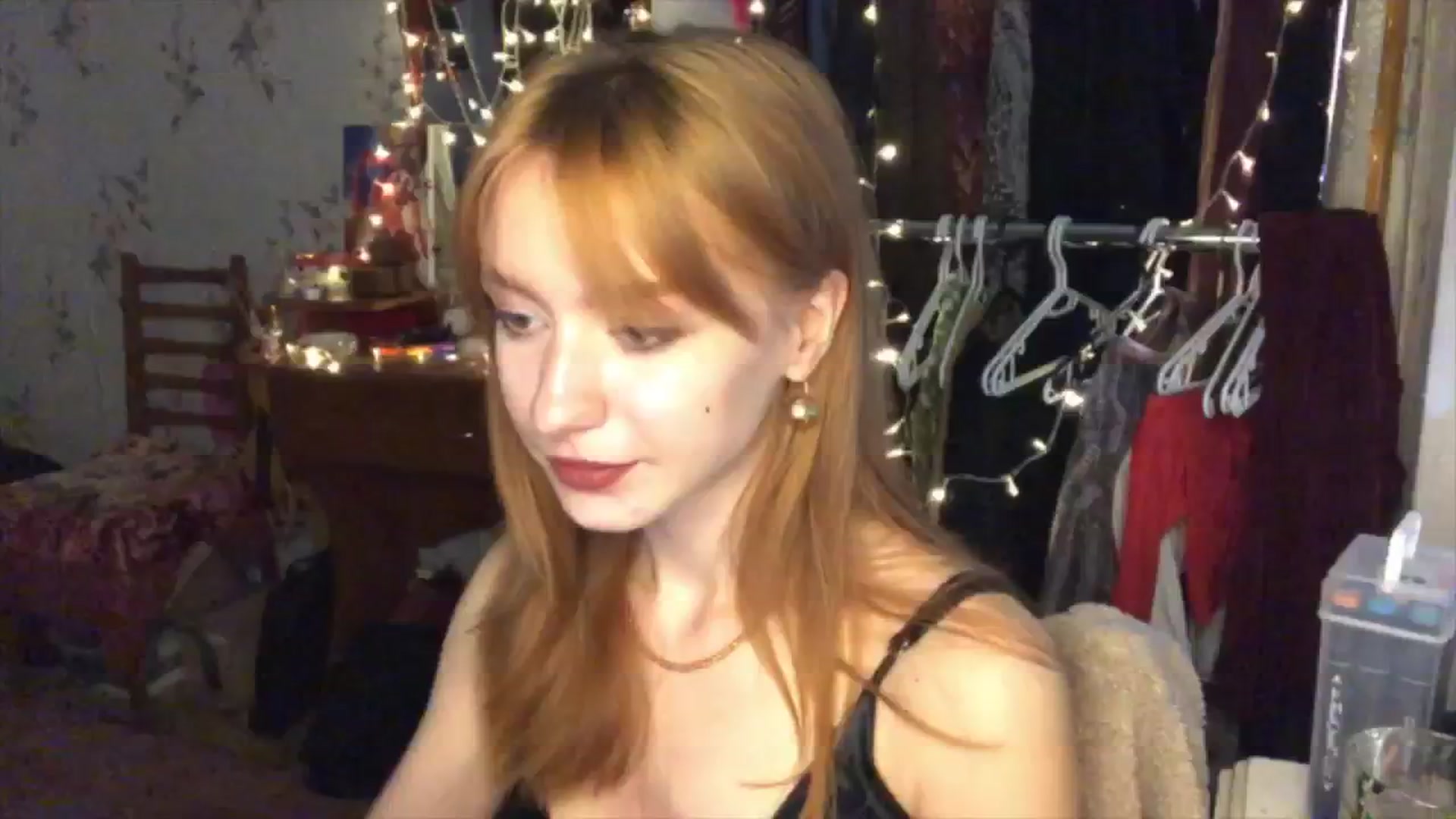 Gallery image thumbnail from Sia_A's myfreecams stream on, 08/12/2024, 12:37 image 12 of 20