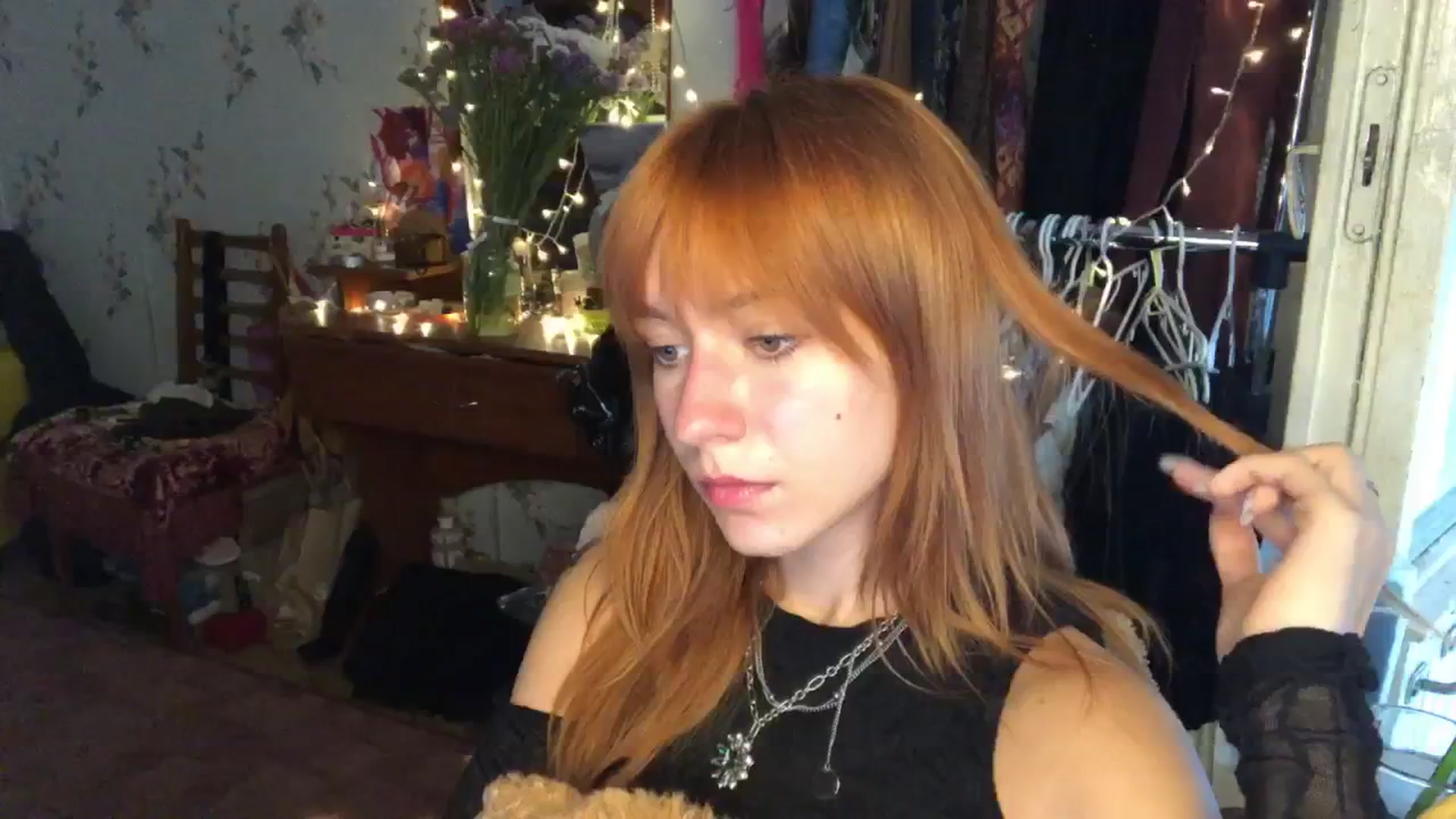 Gallery image thumbnail from Sia_A's myfreecams stream on, 09/02/2024, 11:34 image 8 of 20