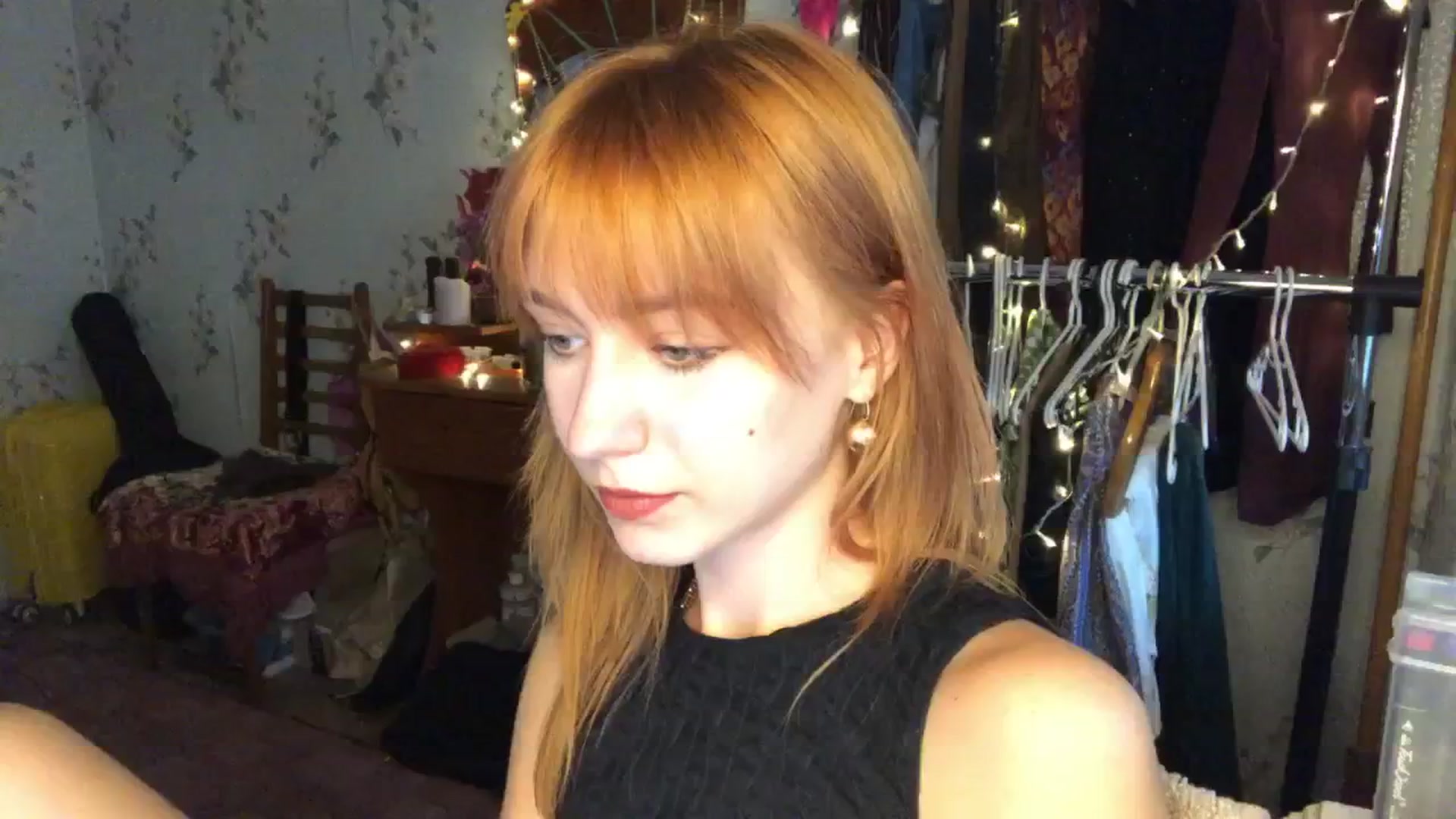Gallery image thumbnail from Sia_A's myfreecams stream on, 09/07/2024, 13:33 image 12 of 20