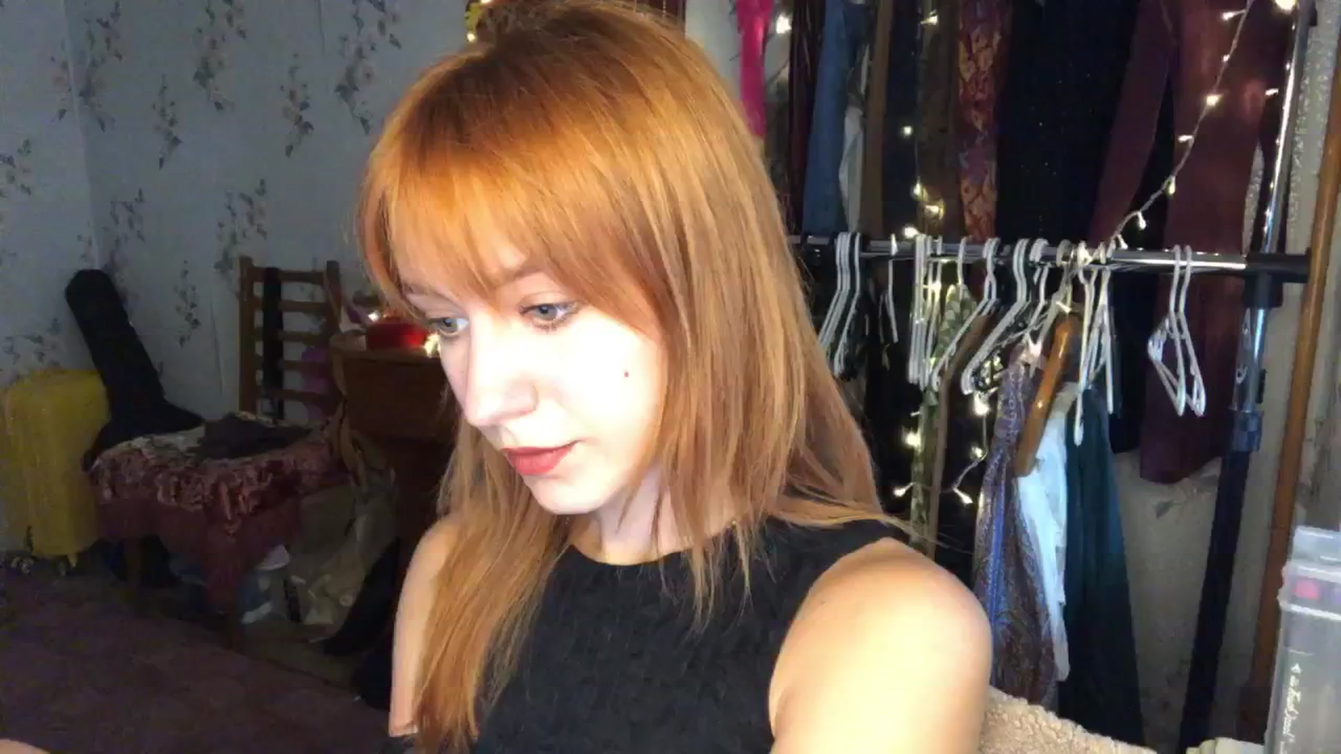 Gallery image thumbnail from Sia_A's myfreecams stream on, 09/07/2024, 13:33 image 8 of 20