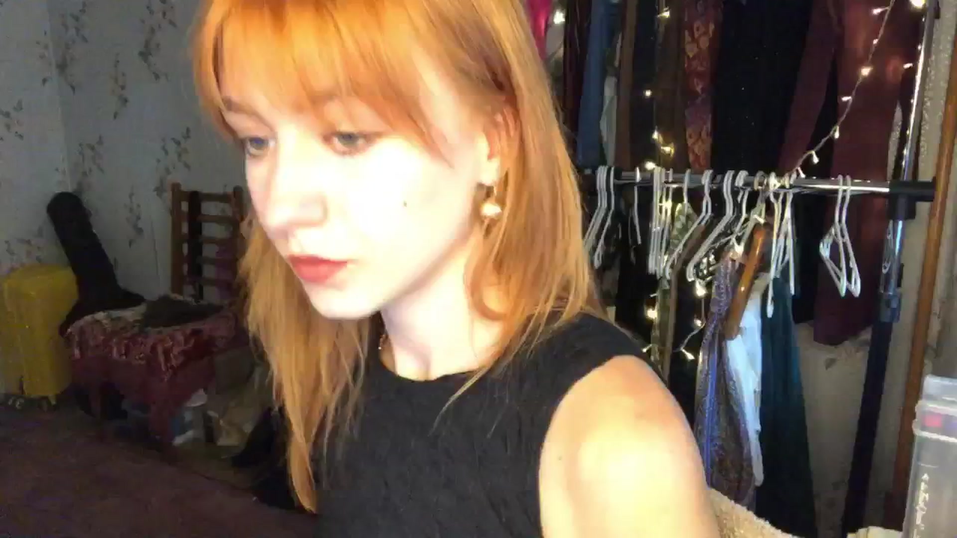 Gallery image thumbnail from Sia_A's myfreecams stream on, 09/07/2024, 13:33 image 13 of 20
