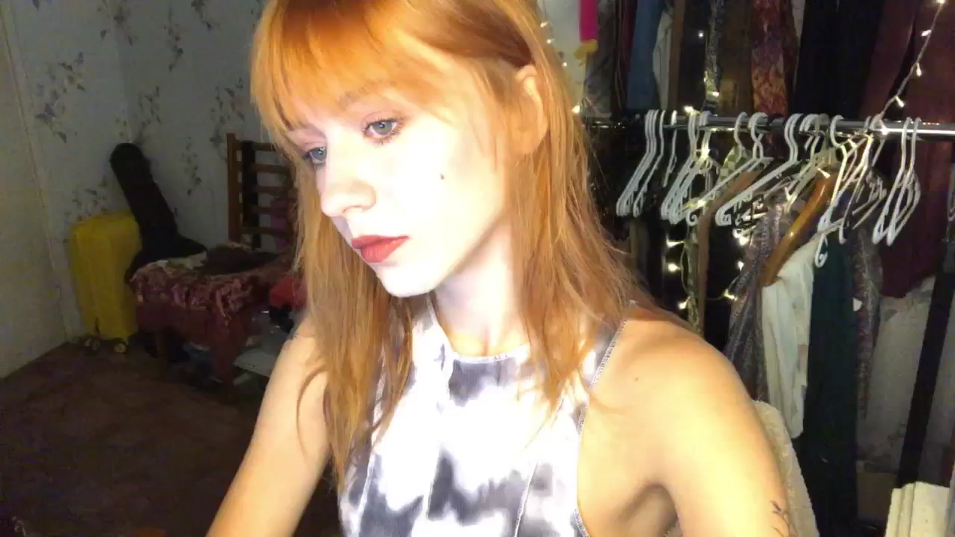Gallery image thumbnail from Sia_A's myfreecams stream on, 09/12/2024, 08:57 image 3 of 20