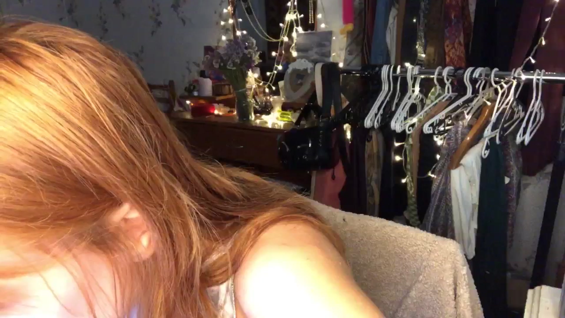 Gallery image thumbnail from Sia_A's myfreecams stream on, 09/12/2024, 08:57 image 7 of 20