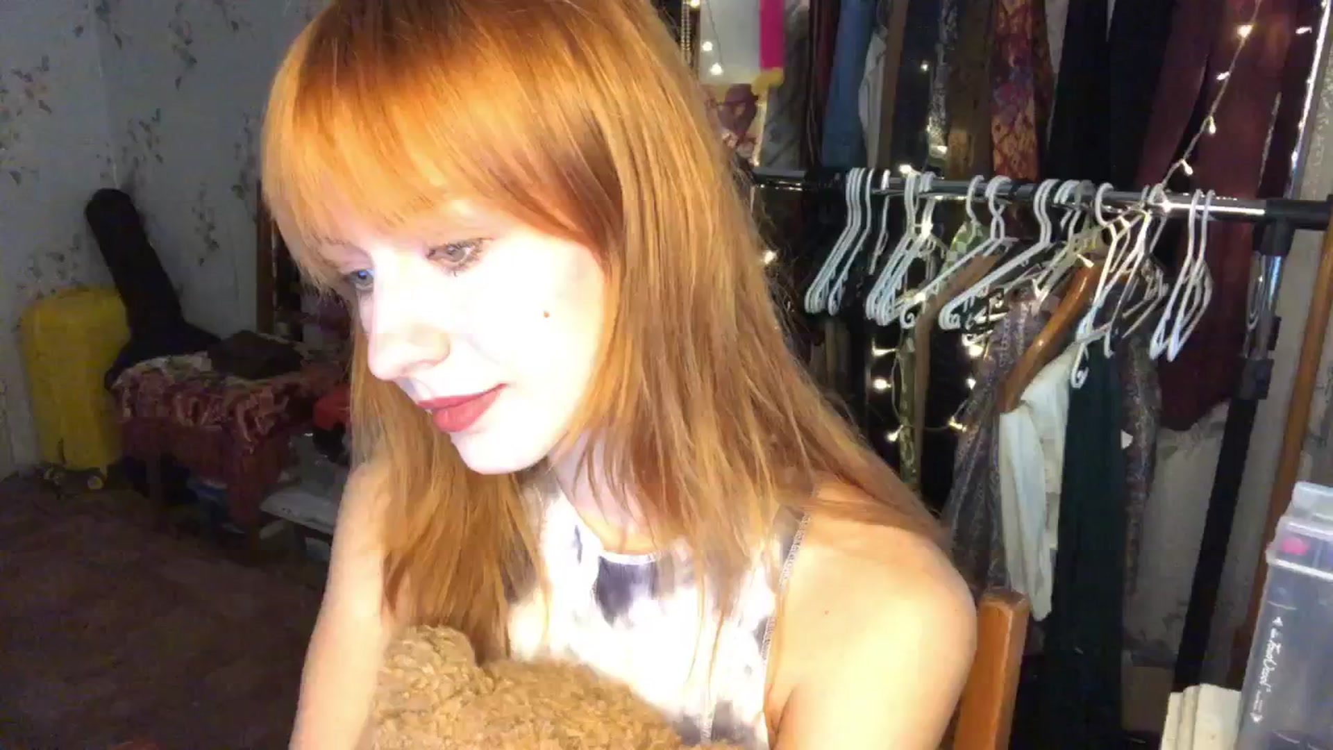 Gallery image thumbnail from Sia_A's myfreecams stream on, 09/12/2024, 11:30 image 14 of 20