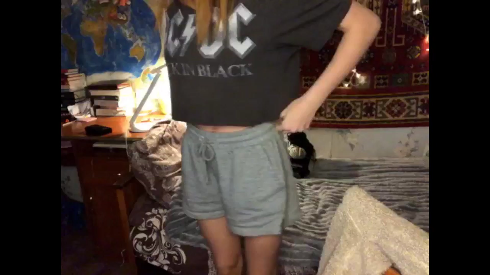 Gallery image thumbnail from Sia_A's myfreecams stream on, 11/27/2024, 21:02 image 3 of 20