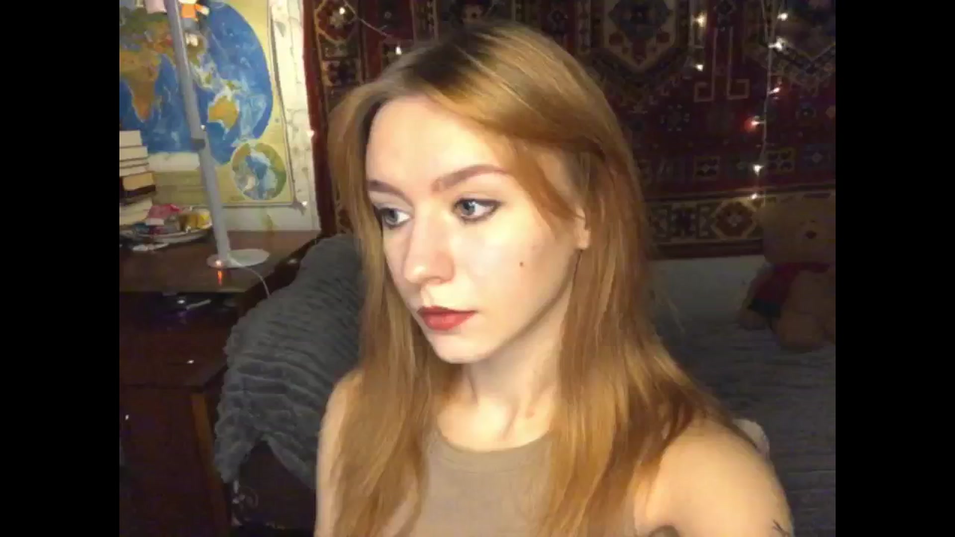 Gallery image thumbnail from Sia_A's myfreecams stream on, 12/21/2024, 15:25 image 10 of 20
