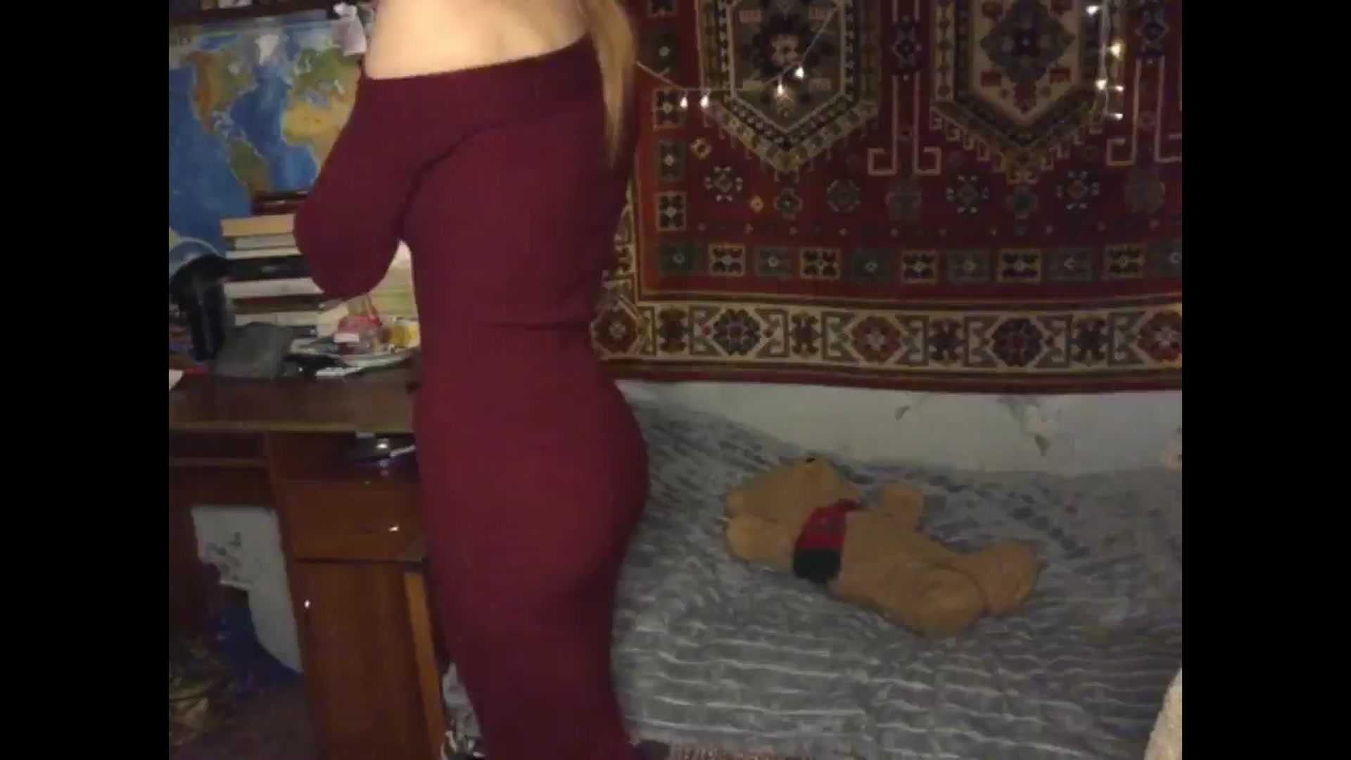 Gallery image thumbnail from Sia_A's myfreecams stream on, 12/22/2024, 20:29 image 14 of 20