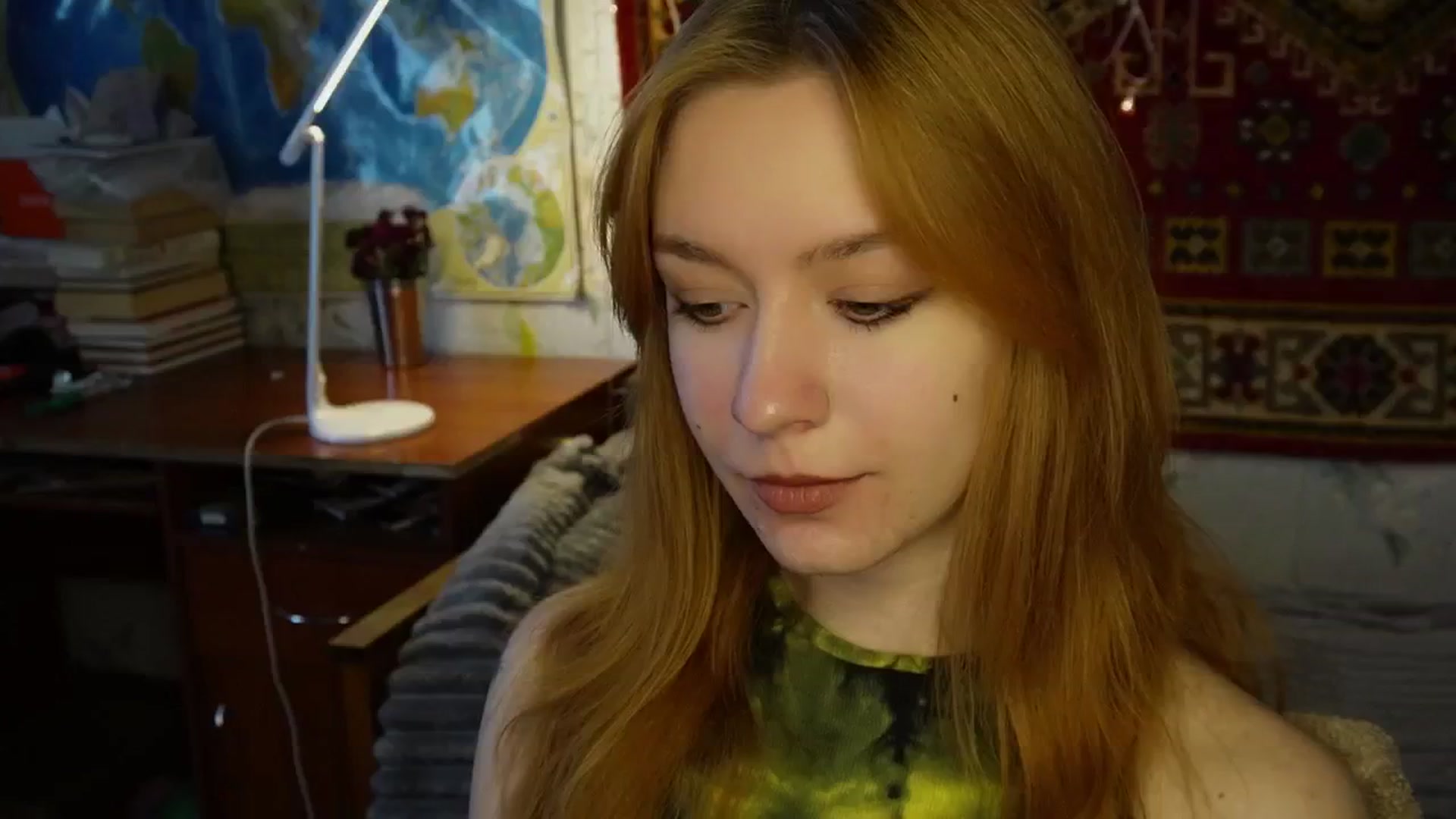 Gallery image thumbnail from Sia_A's myfreecams stream on, 03/29/2025, 12:12 image 14 of 20