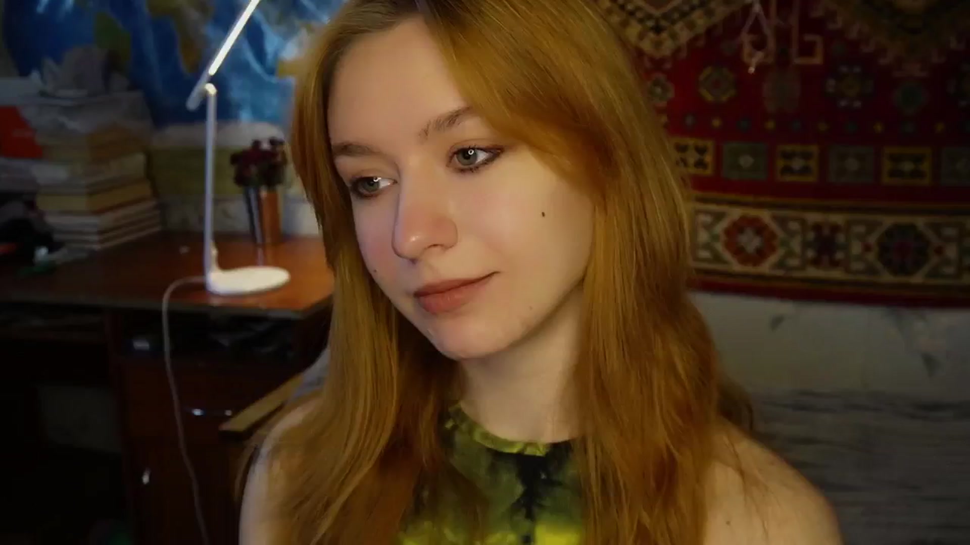 Gallery image thumbnail from Sia_A's myfreecams stream on, 03/29/2025, 12:12 image 8 of 20