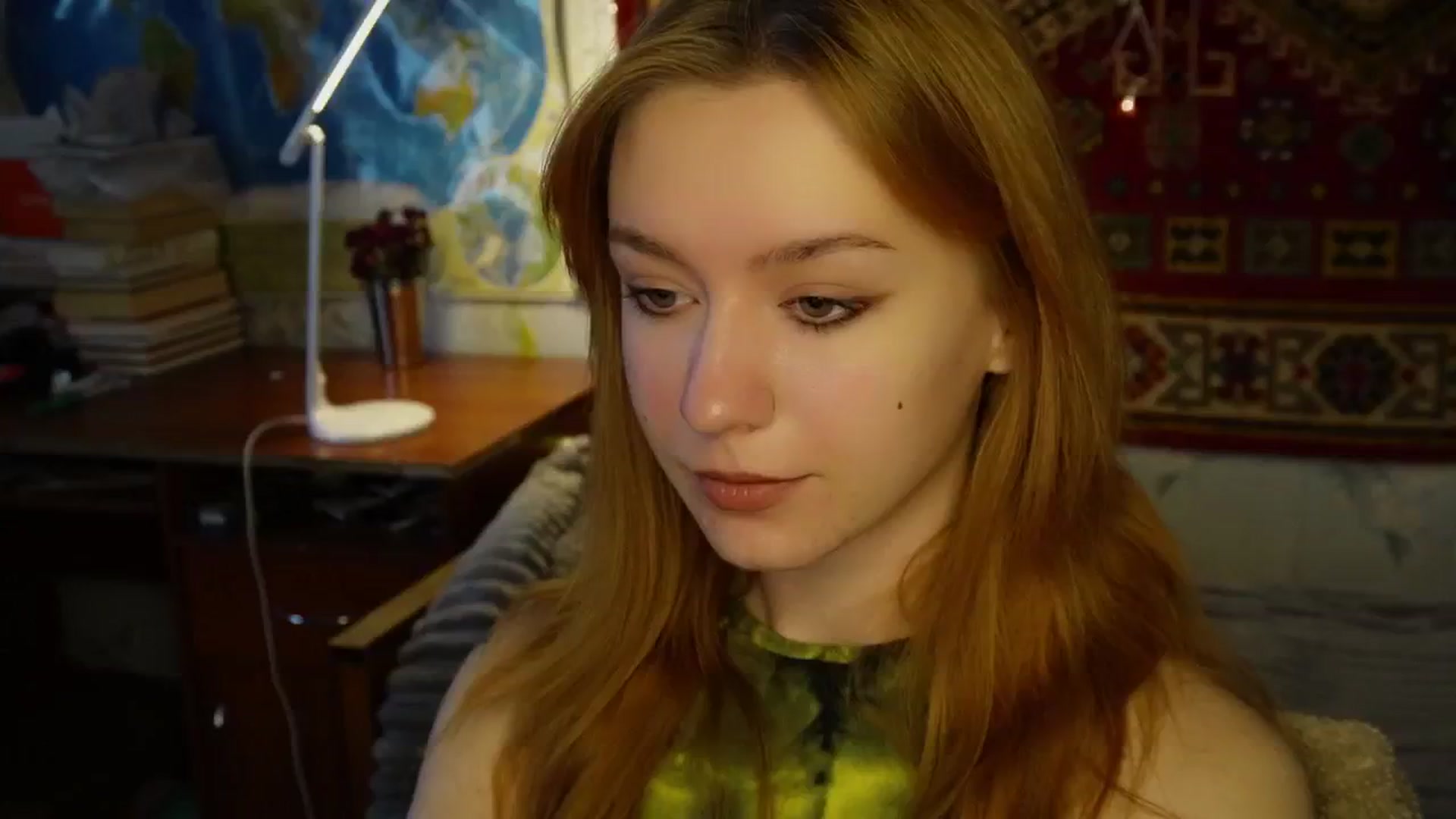Gallery image thumbnail from Sia_A's myfreecams stream on, 03/29/2025, 12:12 image 13 of 20