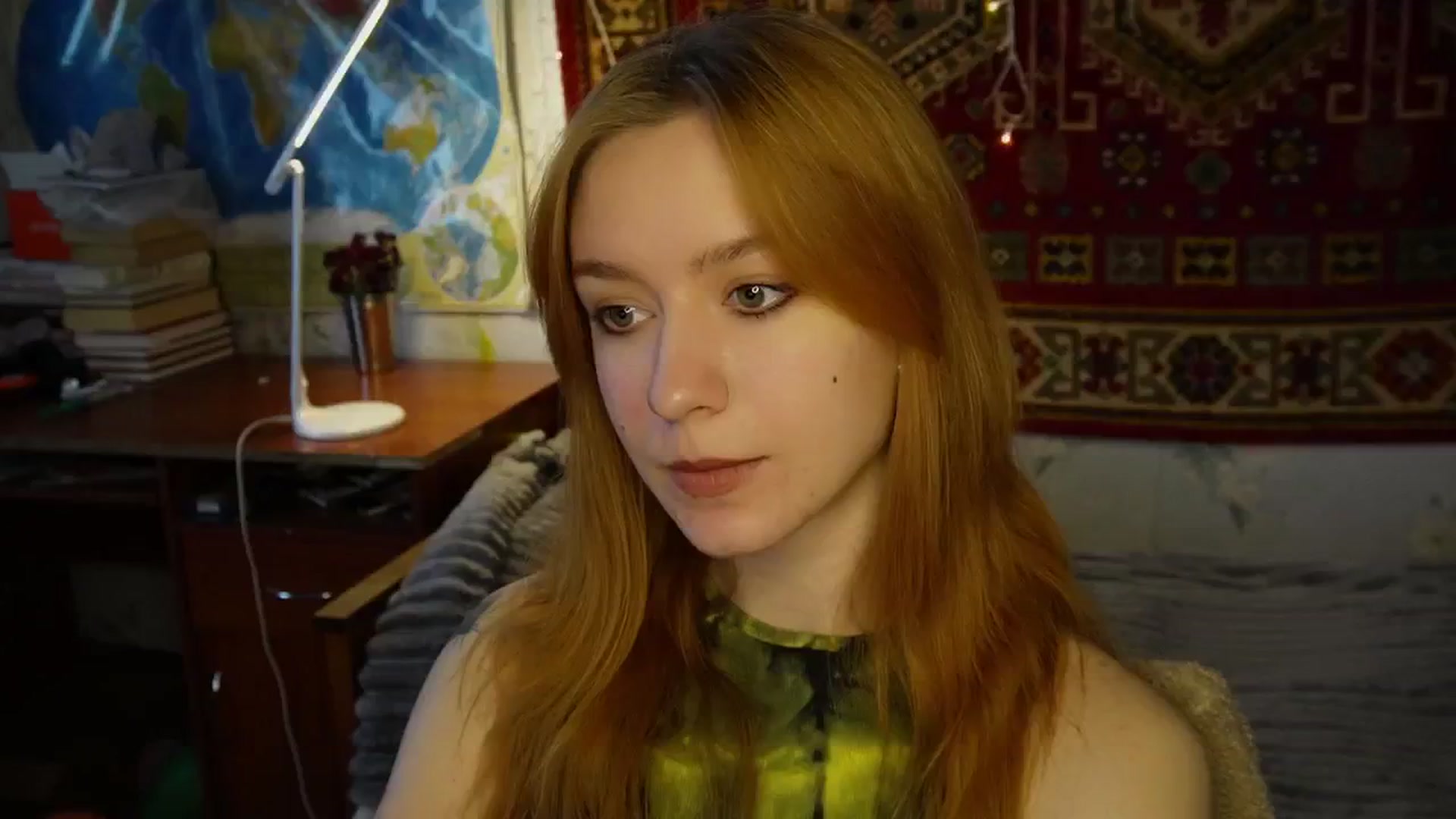 Gallery image thumbnail from Sia_A's myfreecams stream on, 03/29/2025, 12:12 image 17 of 20