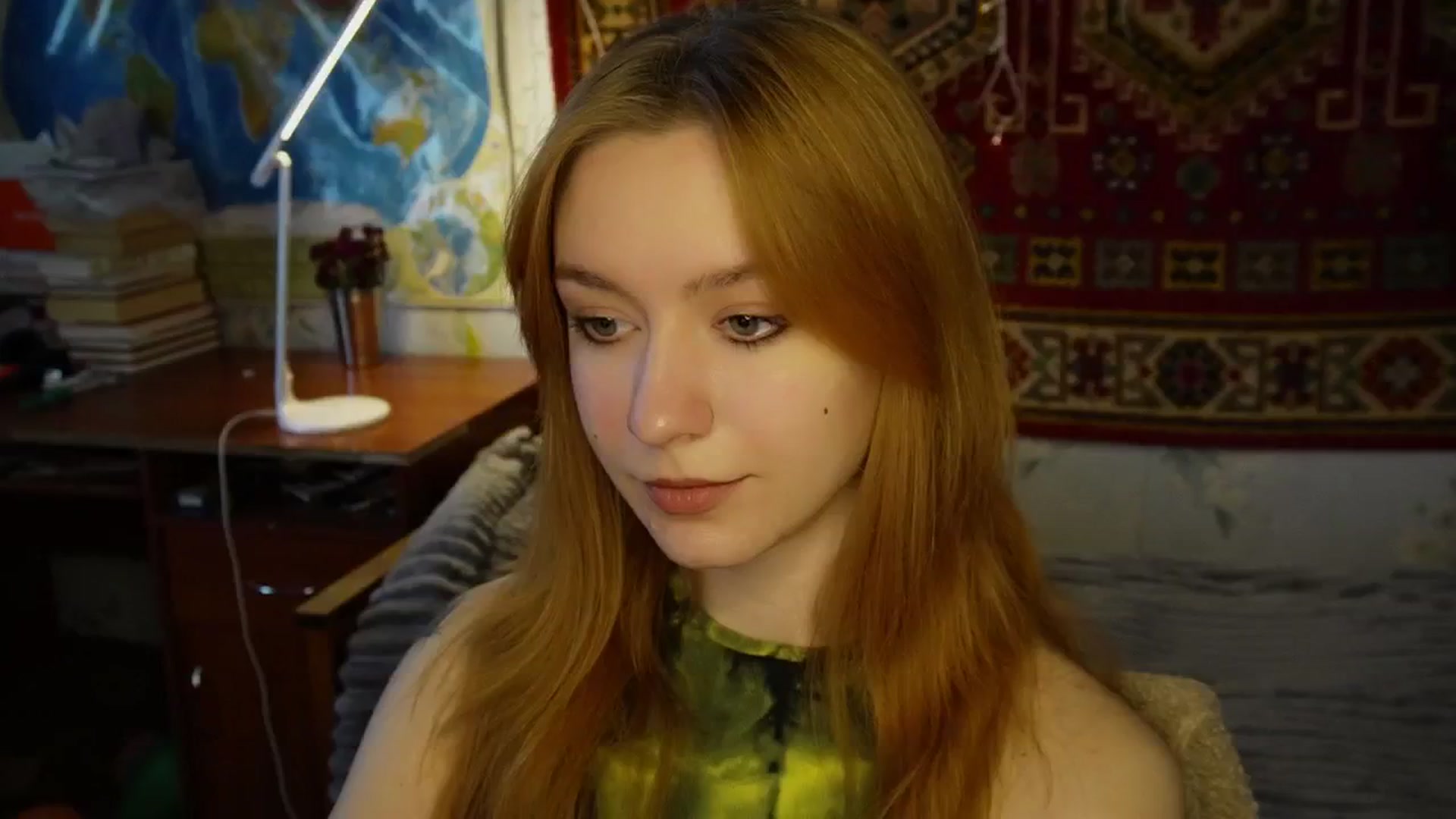 Gallery image thumbnail from Sia_A's myfreecams stream on, 03/29/2025, 12:12 image 15 of 20