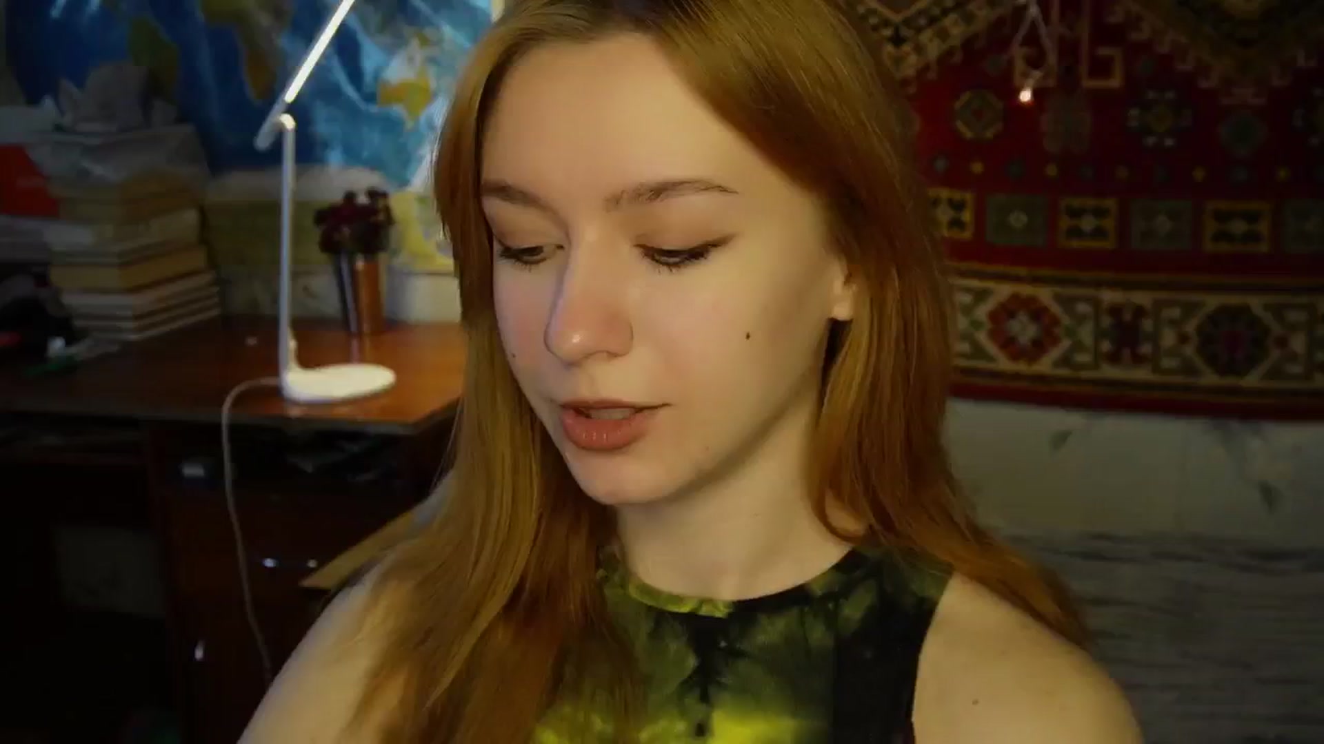 Gallery image thumbnail from Sia_A's myfreecams stream on, 03/29/2025, 12:12 image 9 of 20