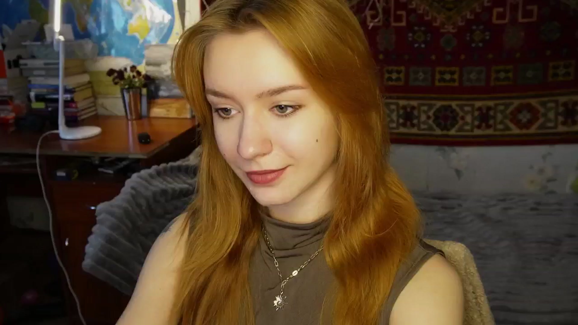 Gallery image thumbnail from Sia_A's myfreecams stream on, 04/05/2025, 12:28 image 5 of 20