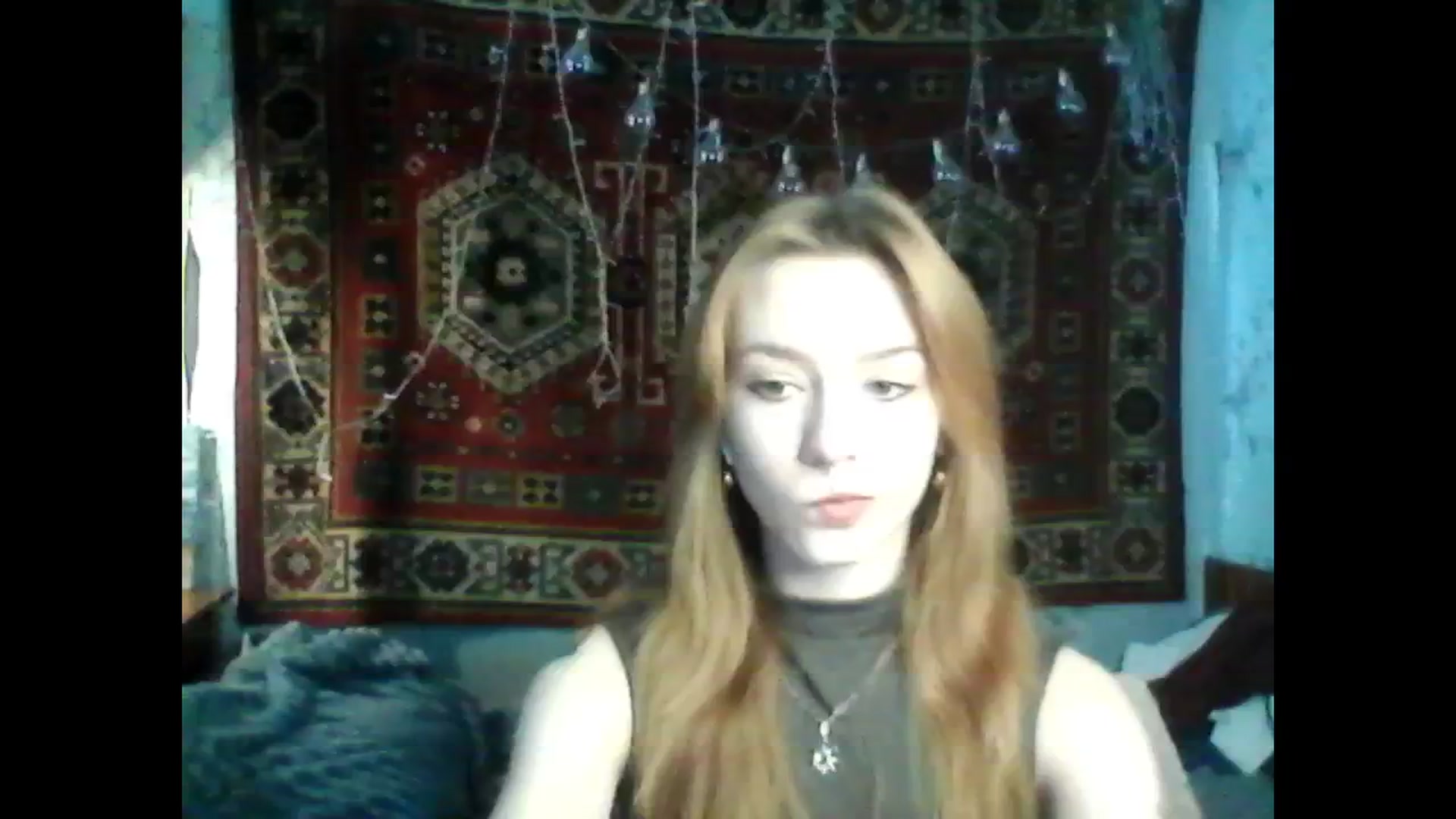 Gallery image thumbnail from Sia_A's myfreecams stream on, 04/05/2025, 12:58 image 15 of 20