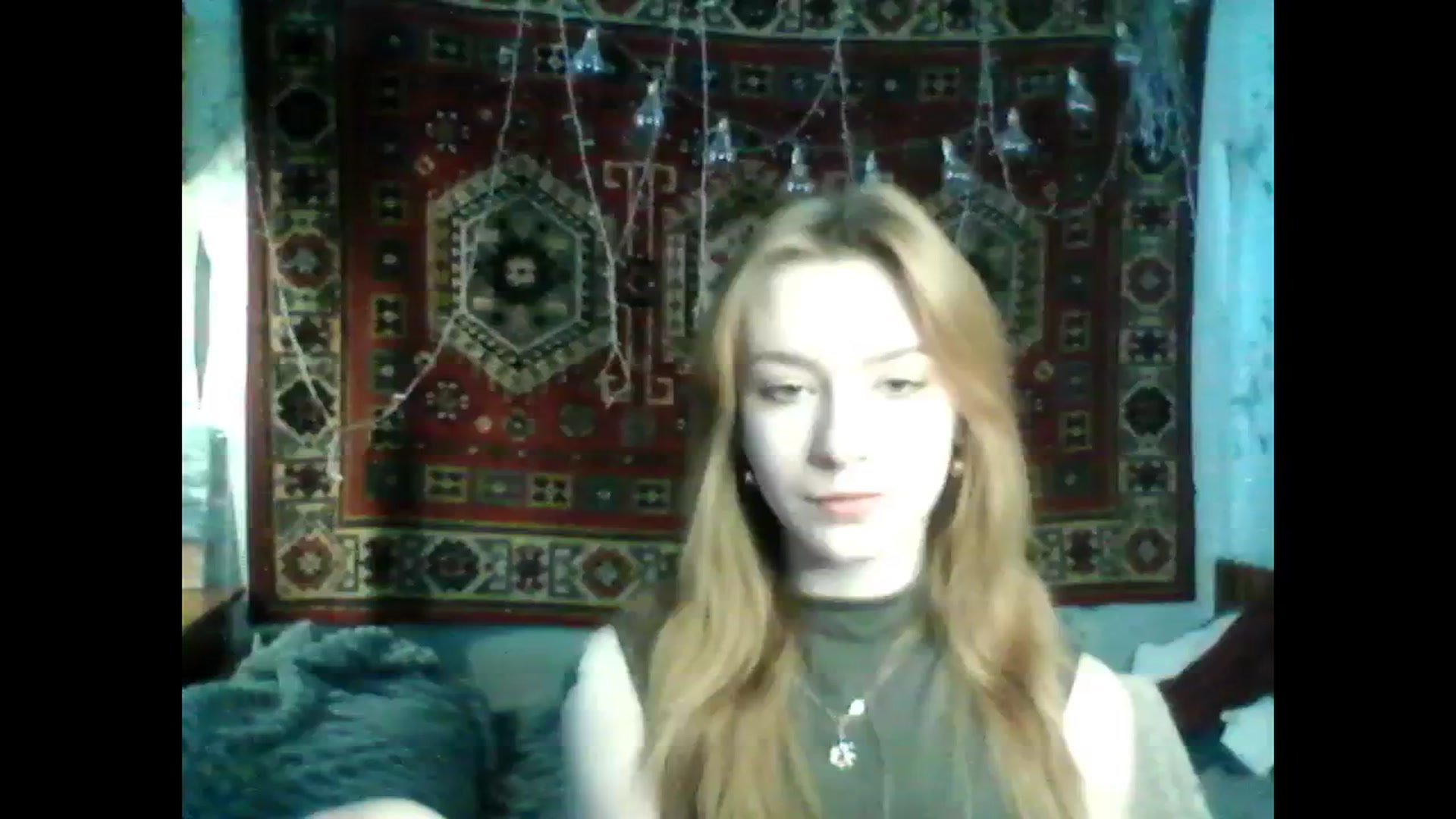 Gallery image thumbnail from Sia_A's myfreecams stream on, 04/05/2025, 12:58 image 3 of 20