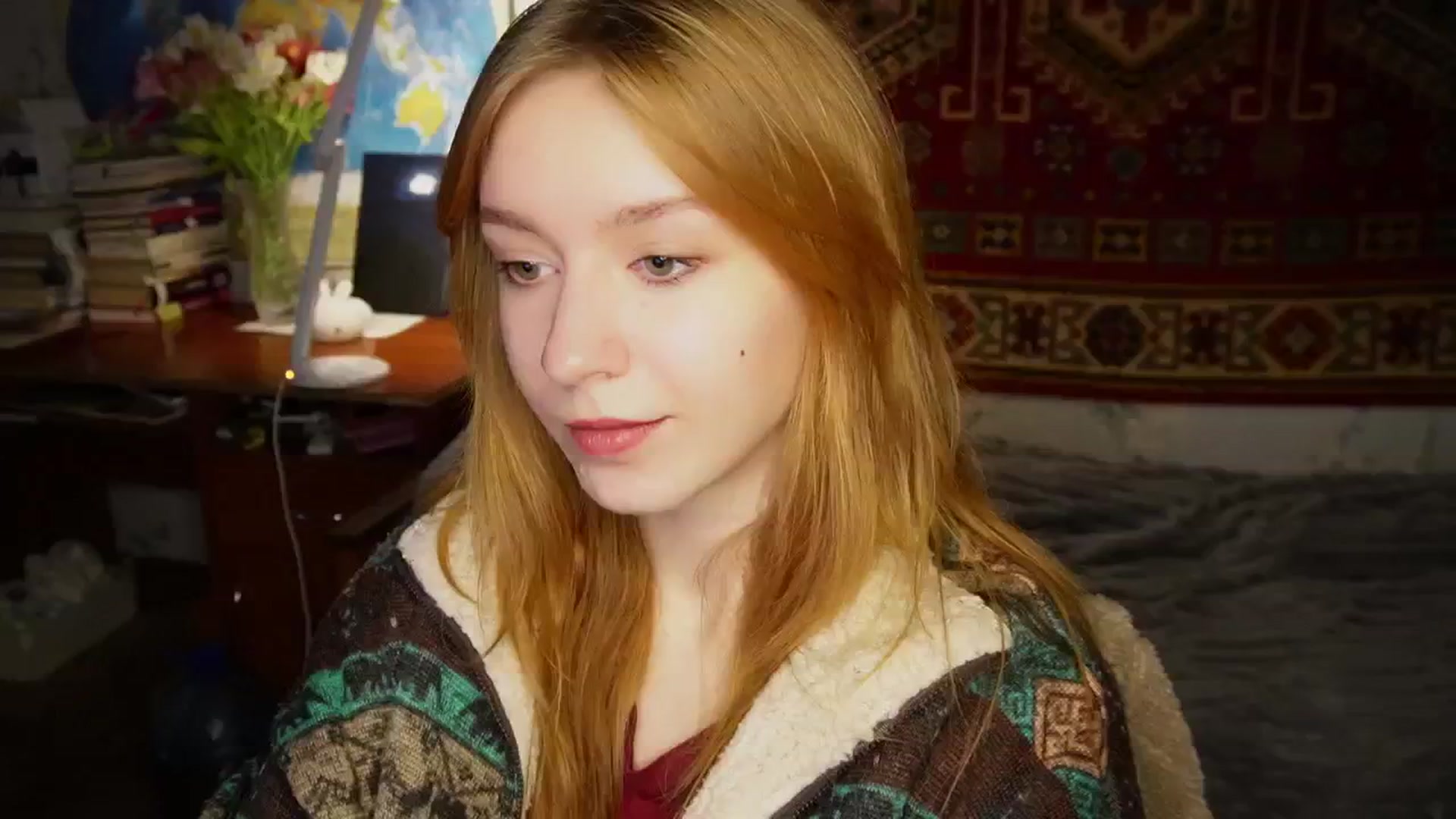 Gallery image thumbnail from Sia_A's myfreecams stream on, 05/18/2025, 12:17 image 18 of 20