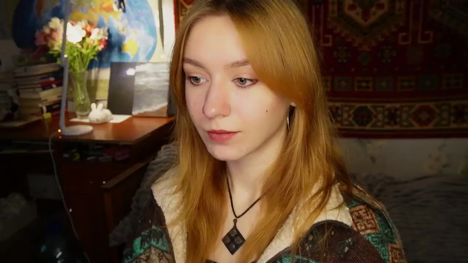 Gallery image thumbnail from Sia_A's myfreecams stream on, 05/19/2025, 11:48 image 9 of 20