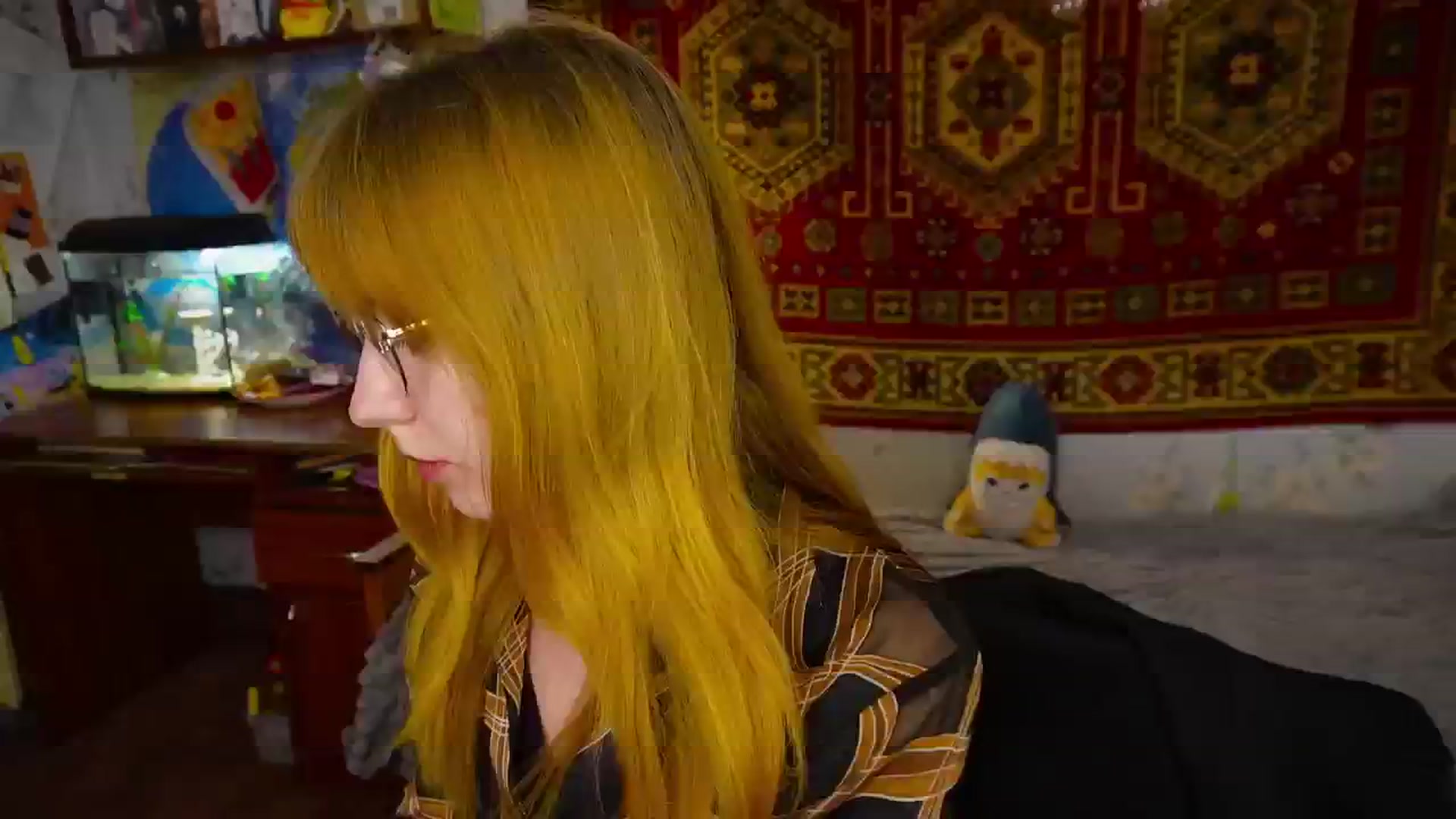 Gallery image thumbnail from Sia_A's myfreecams stream on, 12/16/2025, 22:41 image 4 of 20