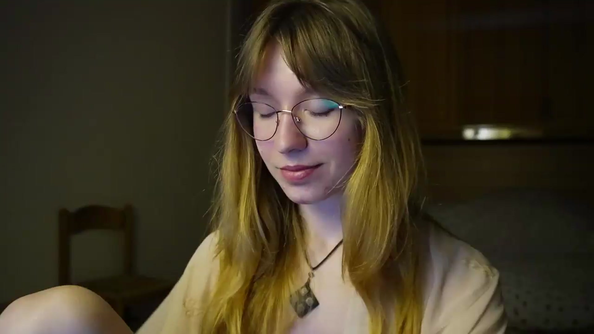 Gallery image thumbnail from Sia_A's myfreecams stream on, 05/11/2026, 22:44 image 11 of 20
