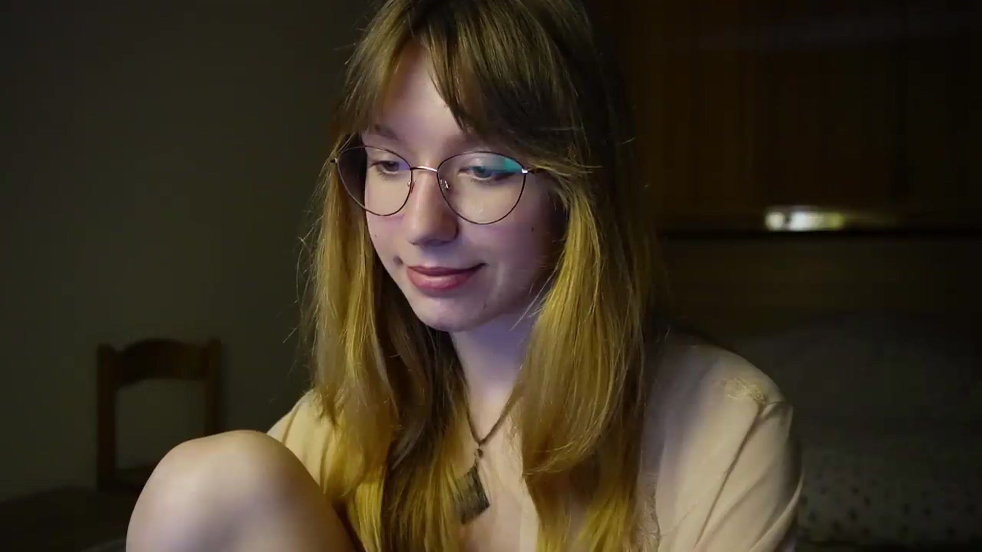 Gallery image thumbnail from Sia_A's myfreecams stream on, 05/11/2026, 22:44 image 12 of 20