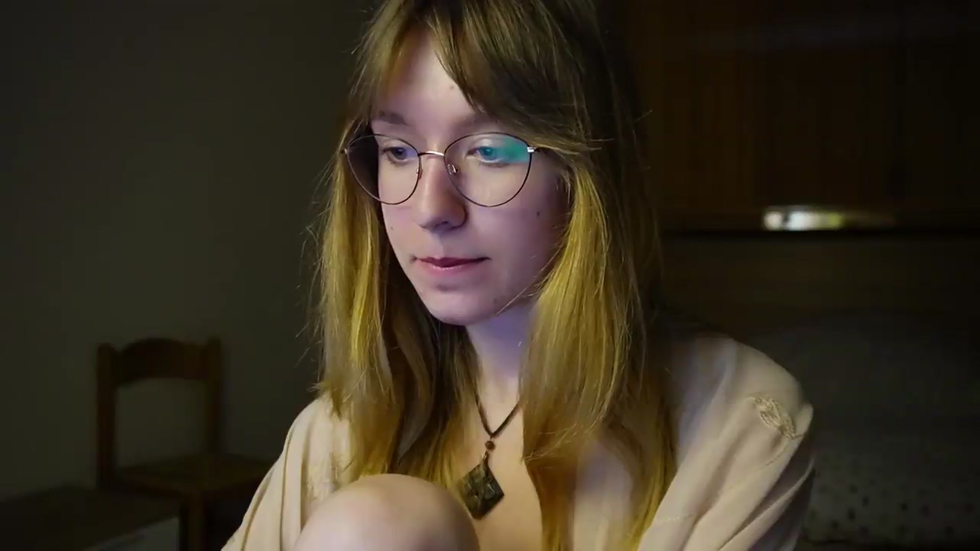 Gallery image thumbnail from Sia_A's myfreecams stream on, 05/11/2026, 22:44 image 10 of 20