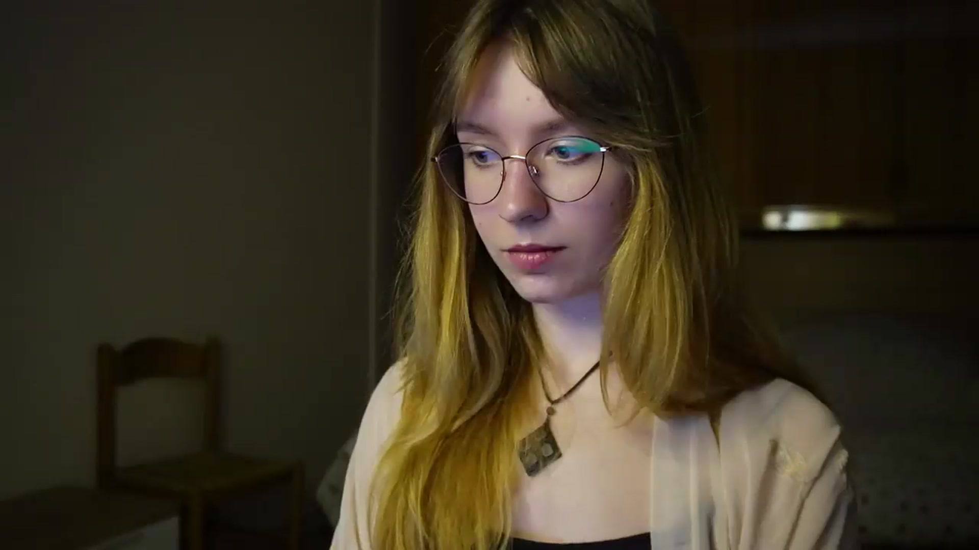 Gallery image thumbnail from Sia_A's myfreecams stream on, 05/11/2026, 22:44 image 9 of 20