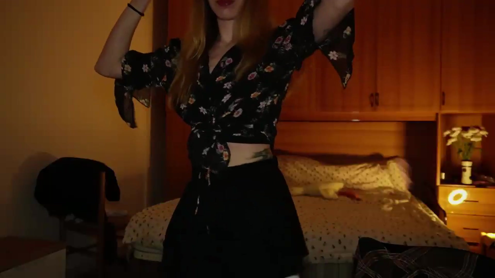 Gallery image thumbnail from Sia_A's myfreecams stream on, 06/08/2026, 23:44 image 12 of 20