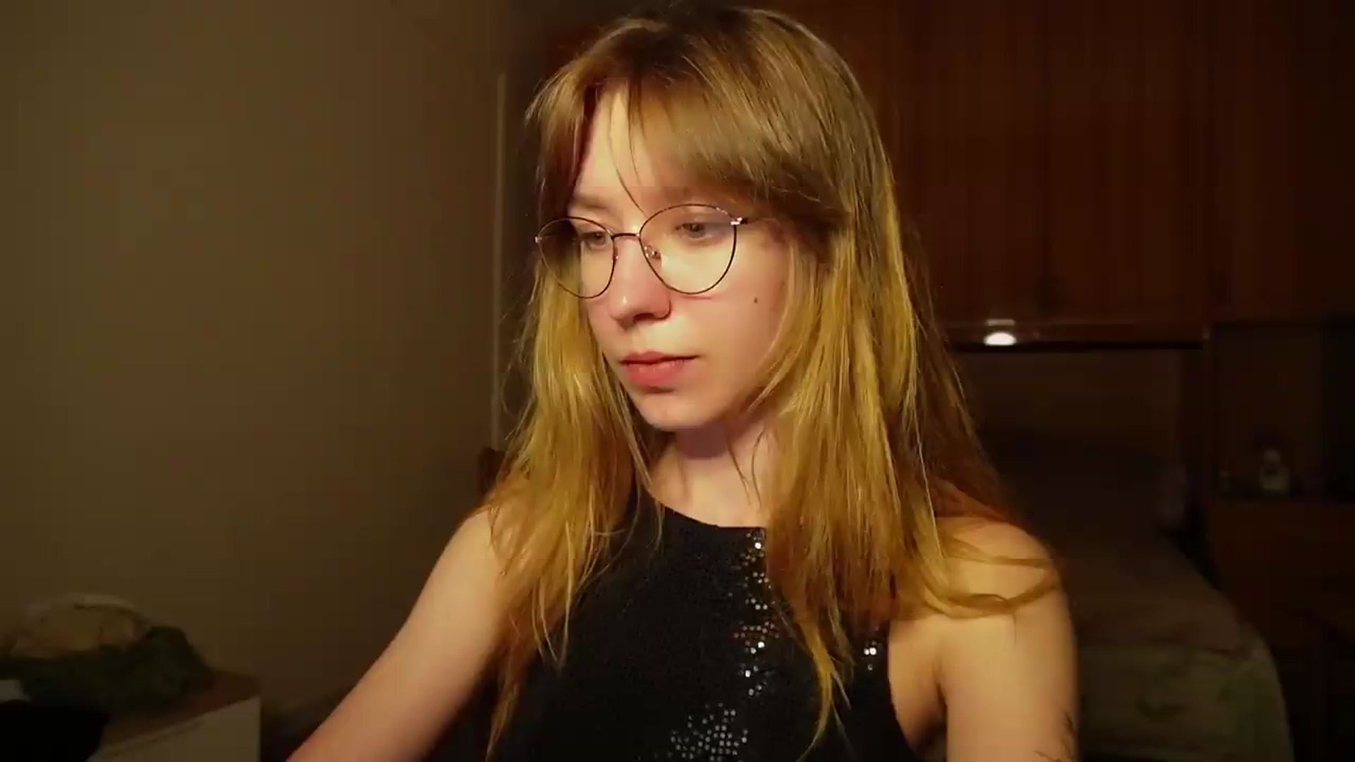 Gallery image thumbnail from Sia_A's myfreecams stream on, 07/02/2026, 22:59 image 13 of 20