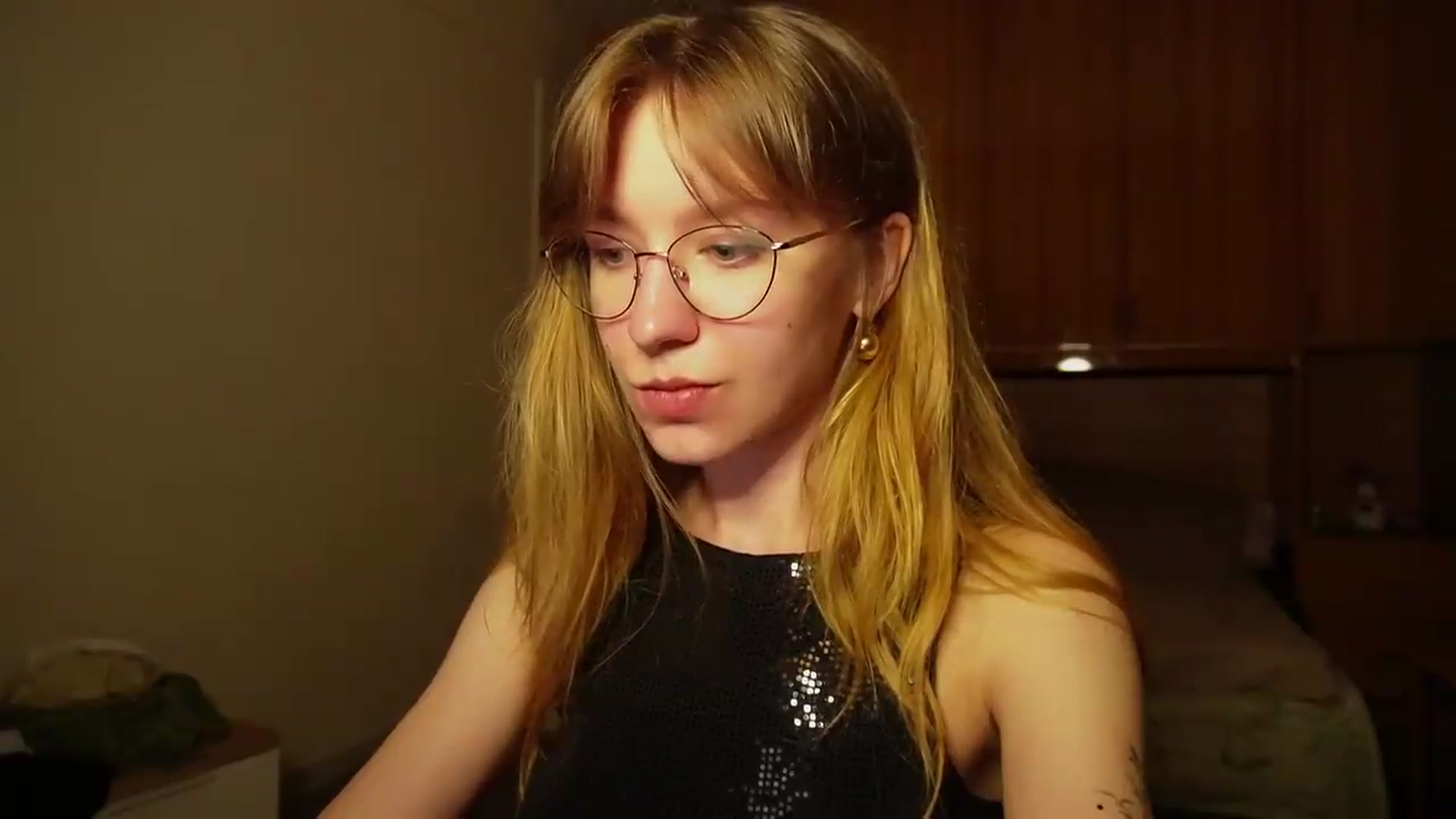 Gallery image thumbnail from Sia_A's myfreecams stream on, 07/02/2026, 22:59 image 19 of 20