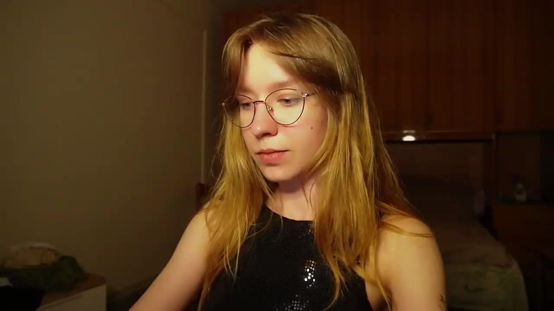 Gallery image thumbnail from Sia_A's myfreecams stream on, 07/02/2026, 22:59 image 14 of 20