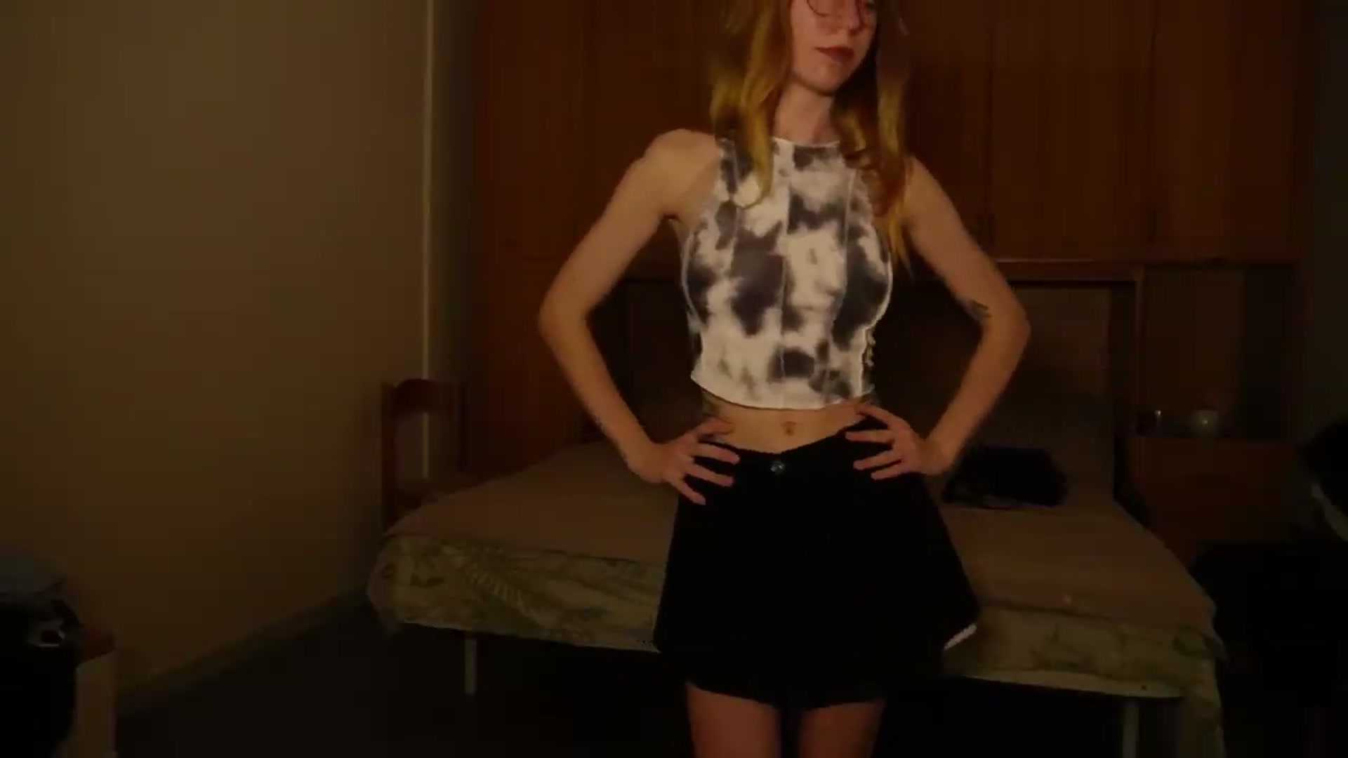 Gallery image thumbnail from Sia_A's myfreecams stream on, 07/16/2026, 23:07 image 13 of 20