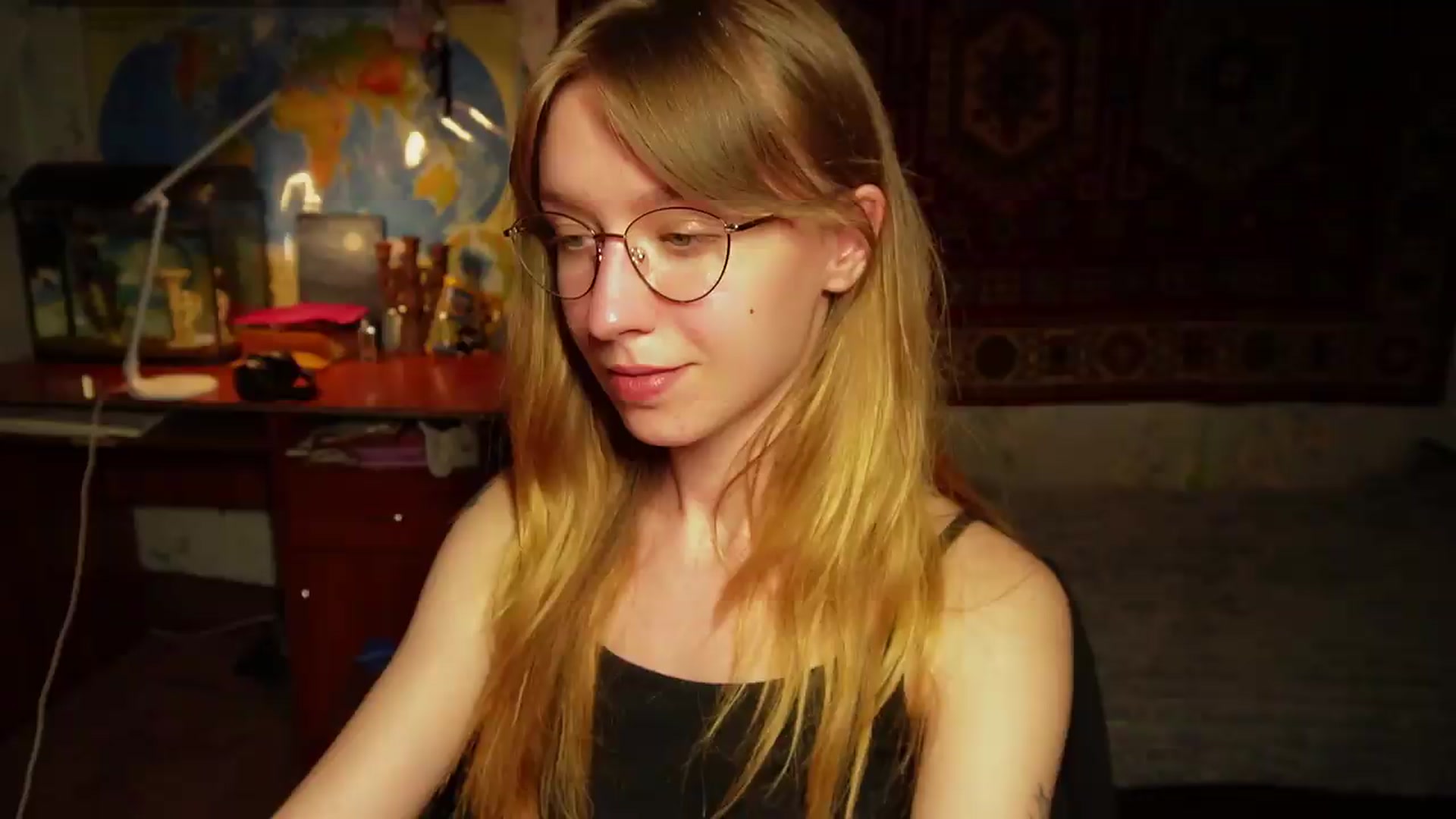 Gallery image thumbnail from Sia_A's myfreecams stream on, 08/05/2026, 24:00 image 14 of 20